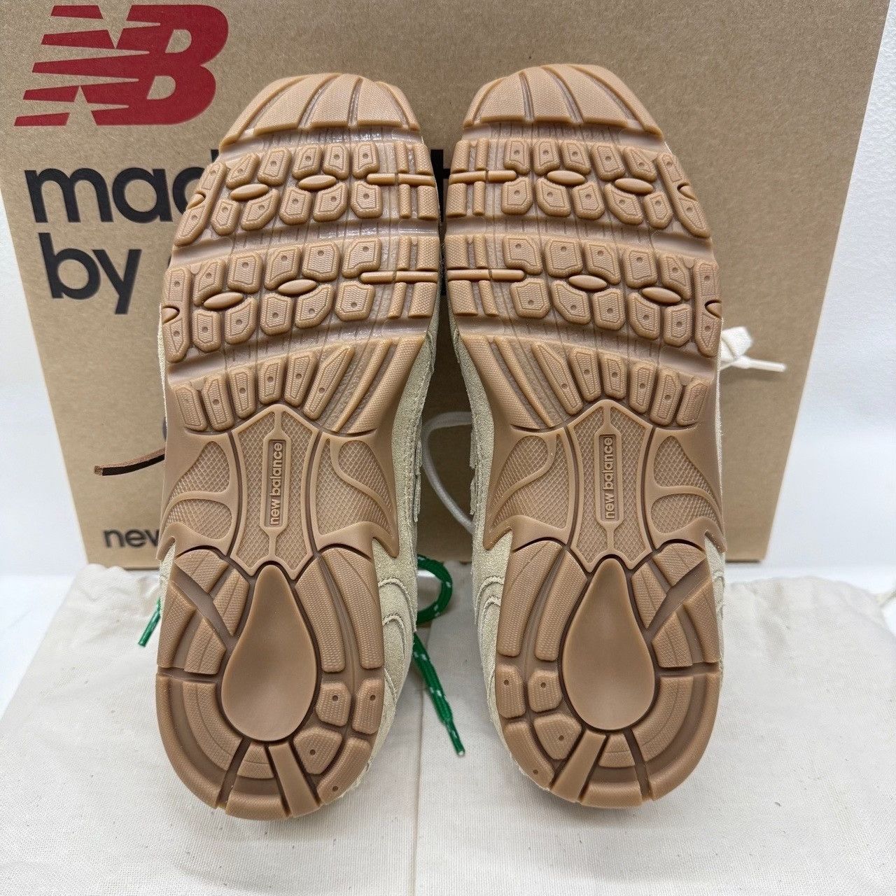 Miu Miu × New Balance Miu Miu x New Balance Suede Sneakers Size 36.5 Size US 6.5 / IT 36.5 - 9 Thumbnail