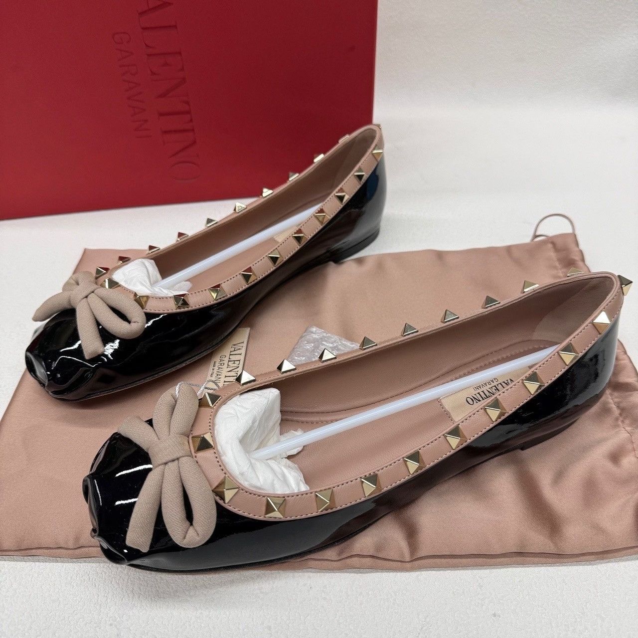 Valentino Valentino Garavani Rockstud Bow Flats Size 38.5 Size US 8.5 / IT 38.5 - 3 Thumbnail