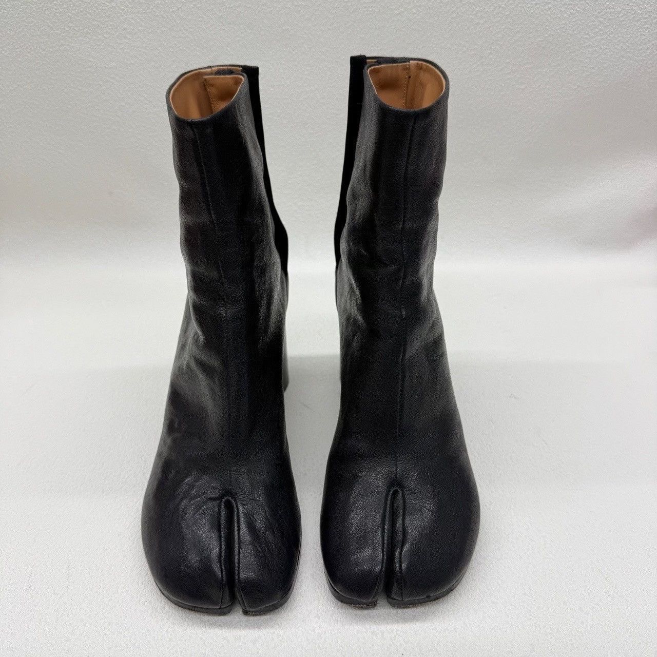 Maison Margiela Maison Margiela Black Leather Tabi Boots Size 36 Size US 6 / IT 36 - 3 Thumbnail
