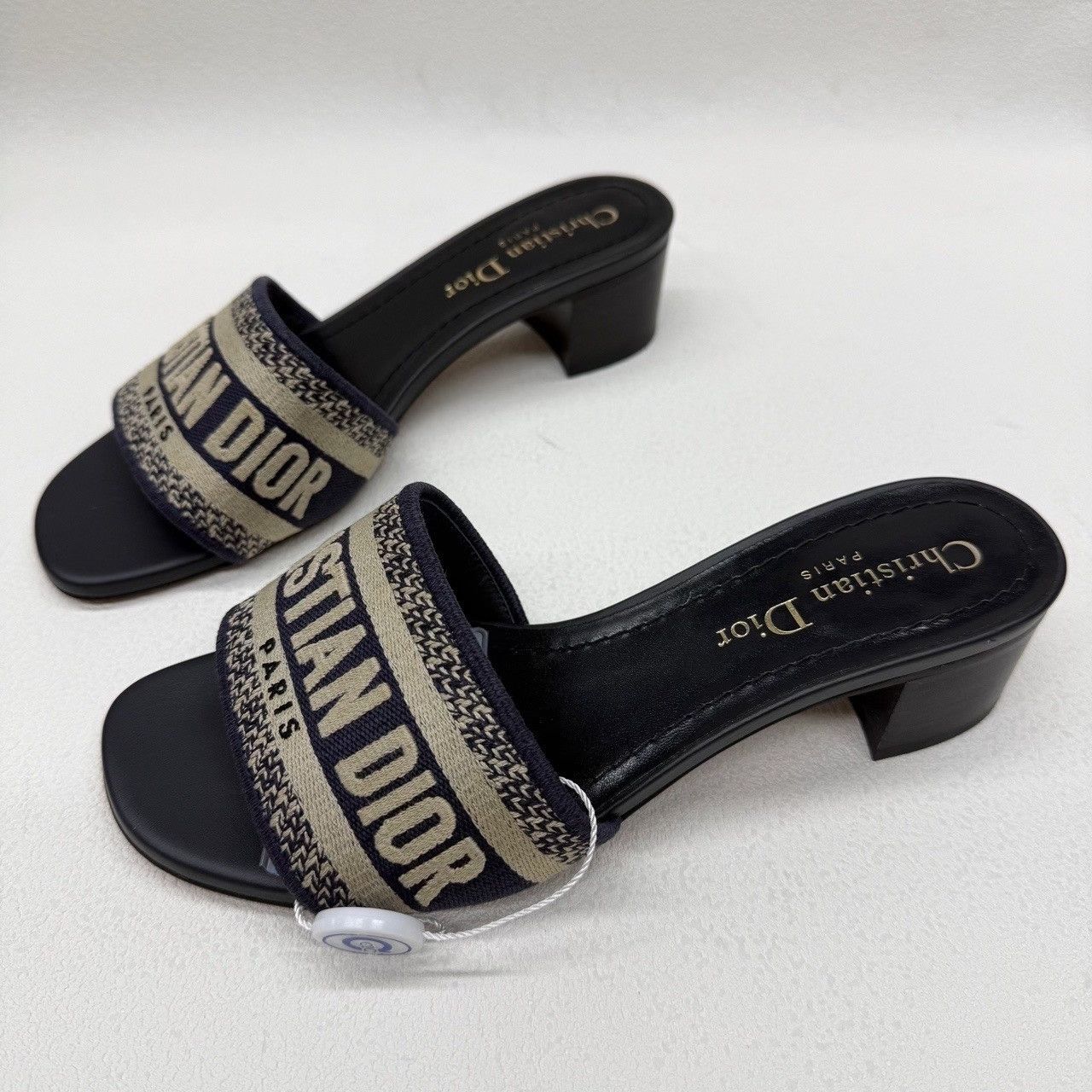 Dior Dior Embroidered Dway Mules Size 34.5 Size US 4.5 / IT 34.5 - 2 Thumbnail