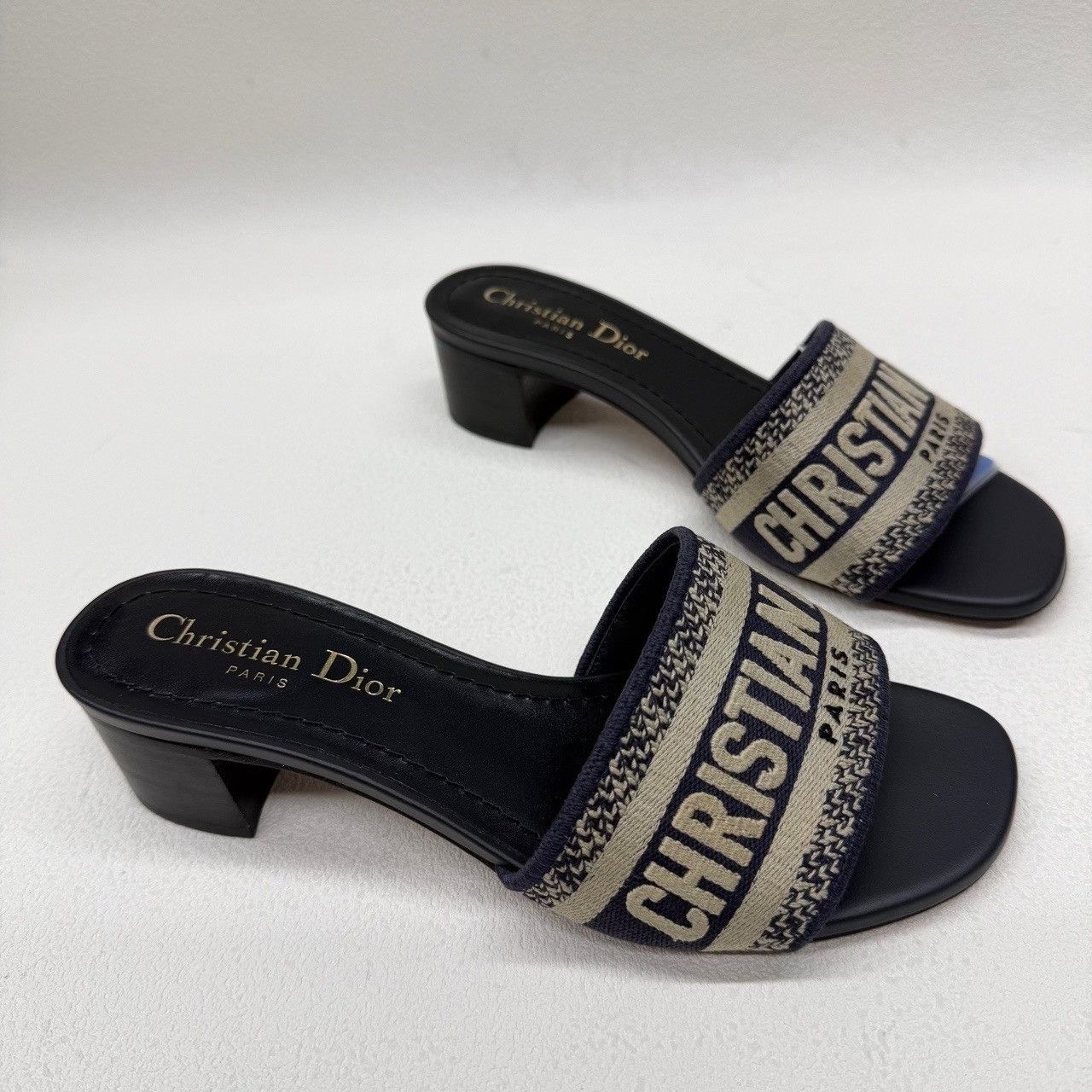Dior Dior Embroidered Dway Mules Size 34.5 Size US 4.5 / IT 34.5 - 4 Thumbnail