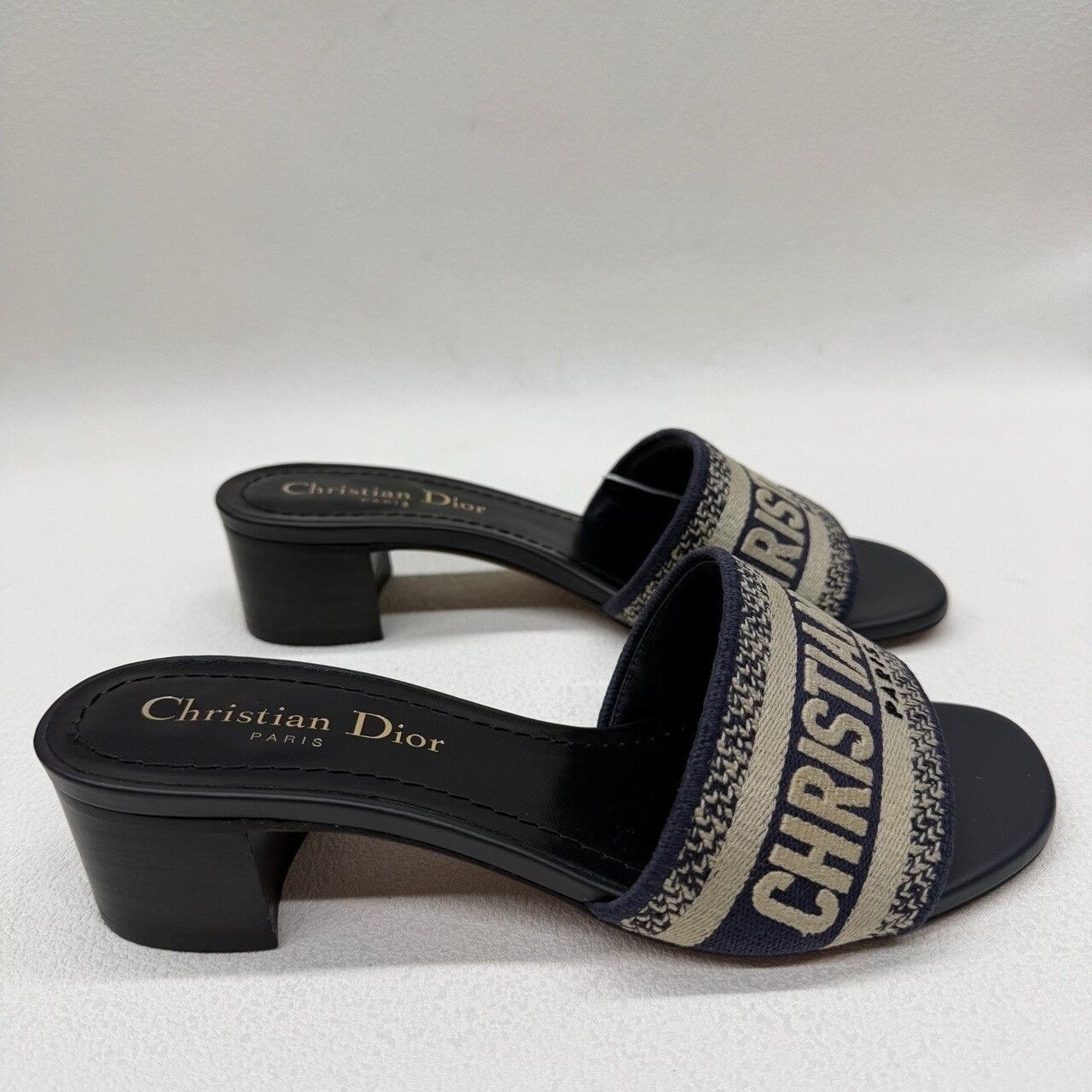 Dior Dior Embroidered Dway Mules Size 34.5 Size US 4.5 / IT 34.5 - 5 Thumbnail
