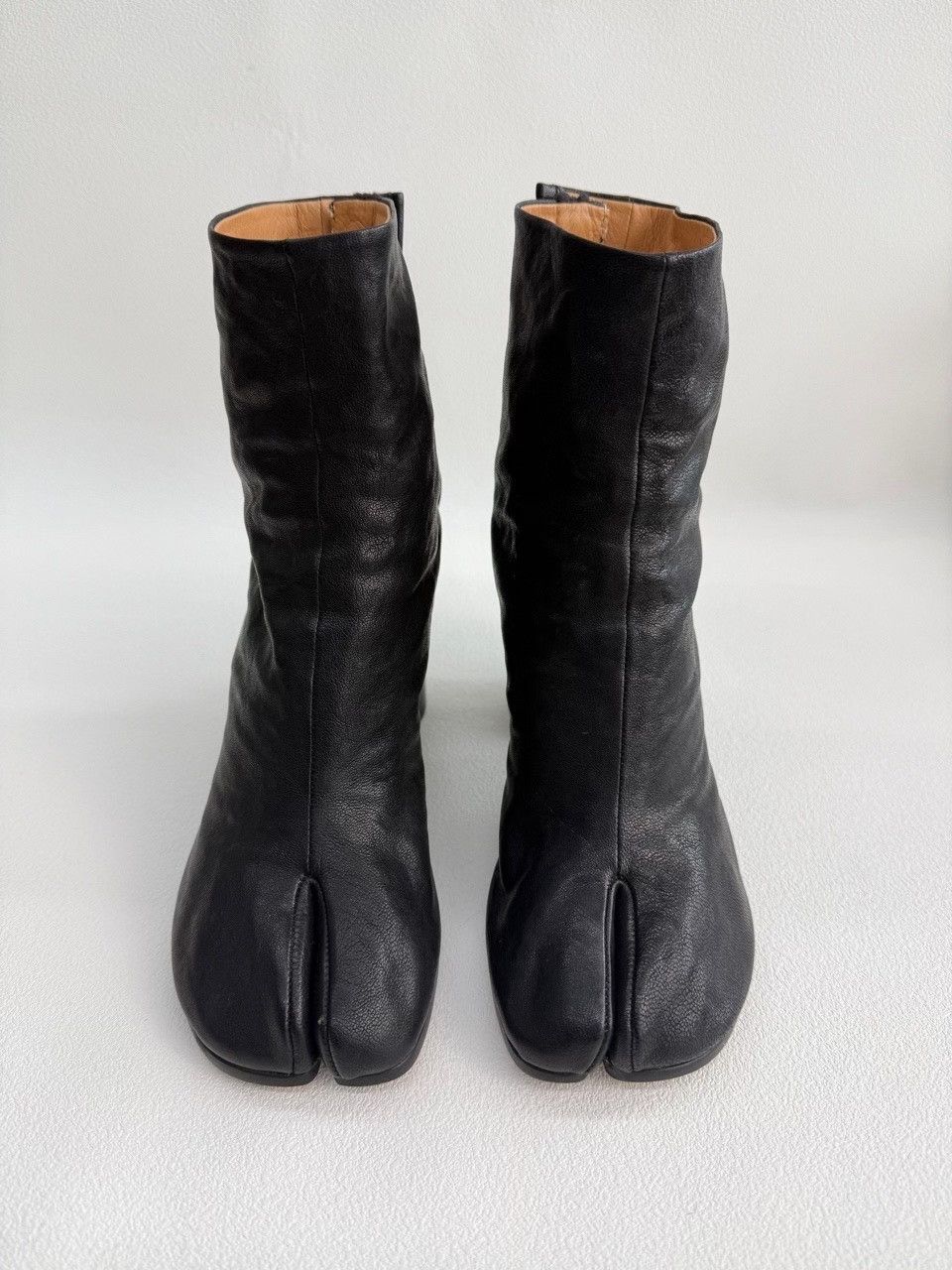 Maison Margiela Maison Margiela Black Leather Tabi Boots Size 36 Size US 6 / IT 36 - 3 Thumbnail