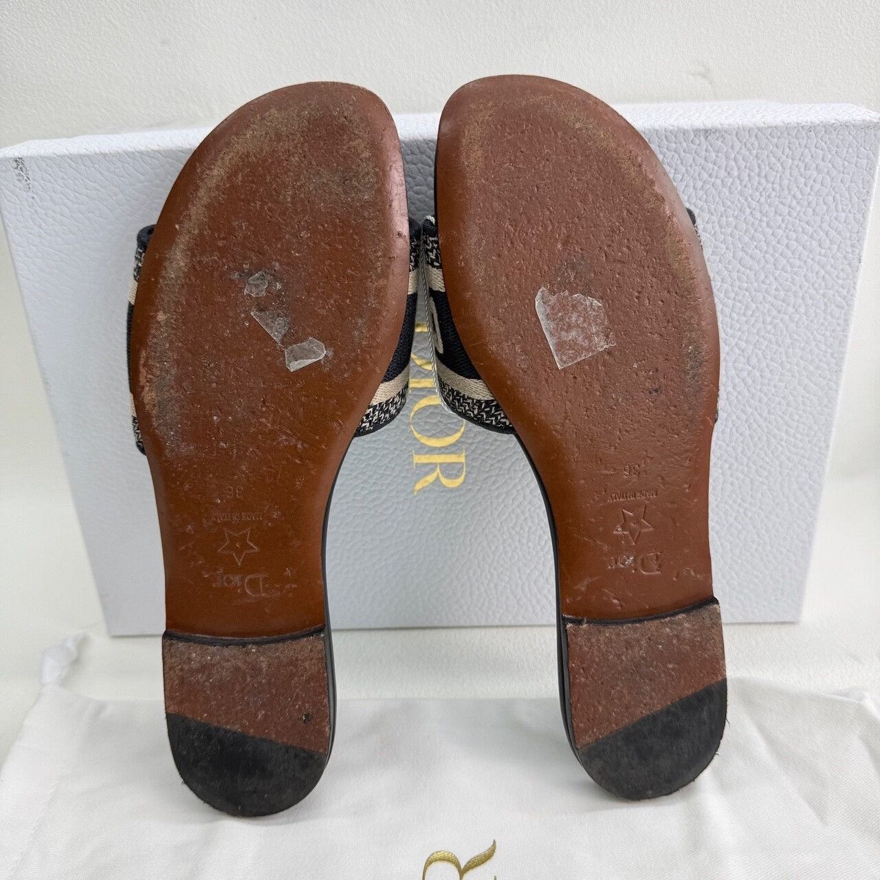 Dior Dior Dway Embroidered Sandals Size 36 Size US 6 / IT 36 - 7 Thumbnail