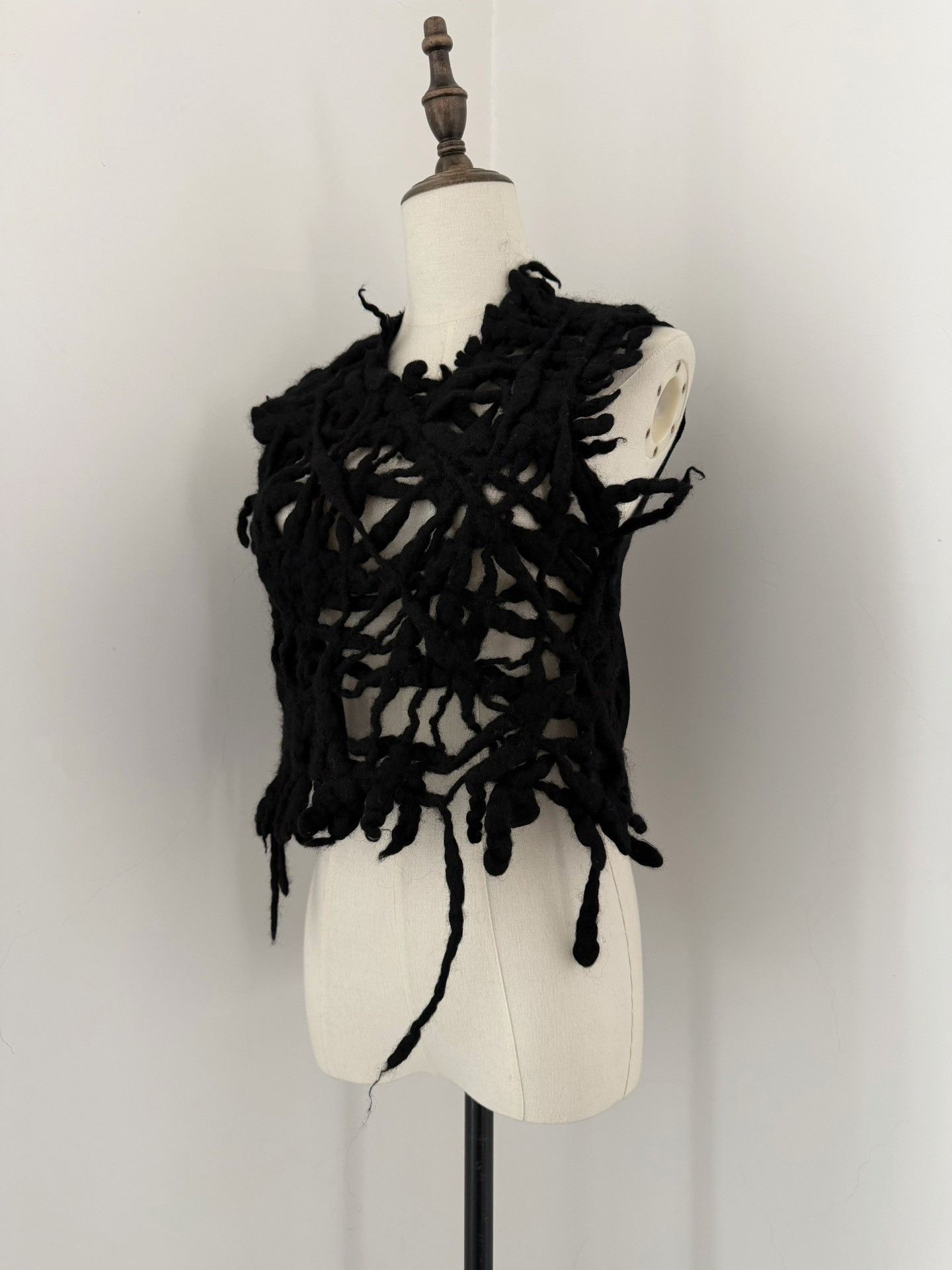 Rei Kawakubo Comme des Garçons 1992 Rare Sleeveless Vest Size M / US 6-8 / IT 42-44 - 3 Thumbnail