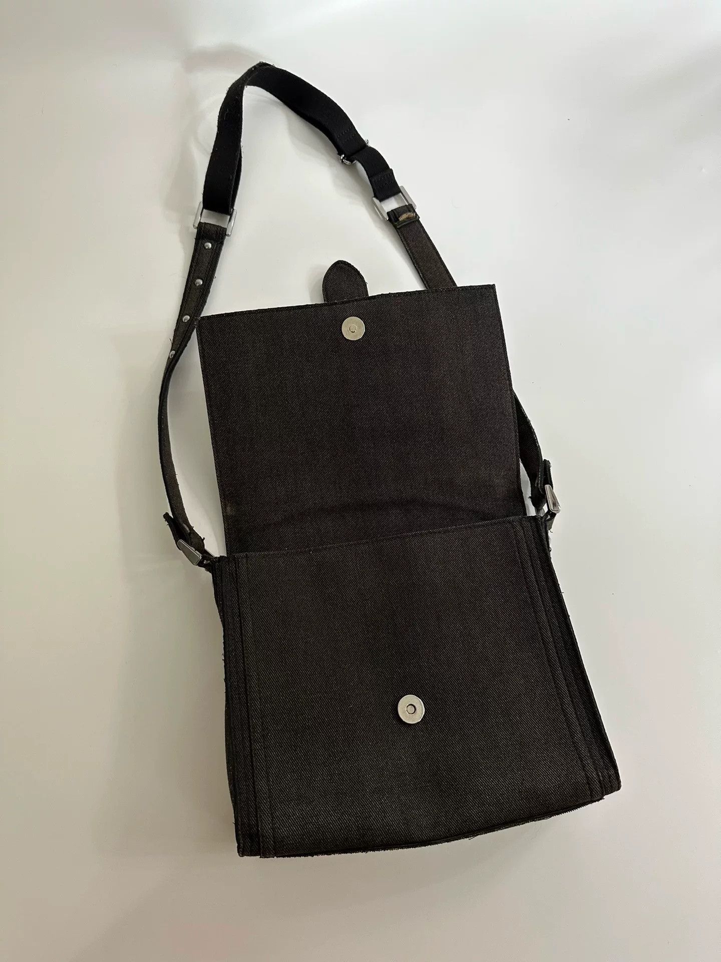 Jean Paul Gaultier Jean Paul Gaultier Vintage Buckle Shoulder Bag Size ONE SIZE - 6 Thumbnail