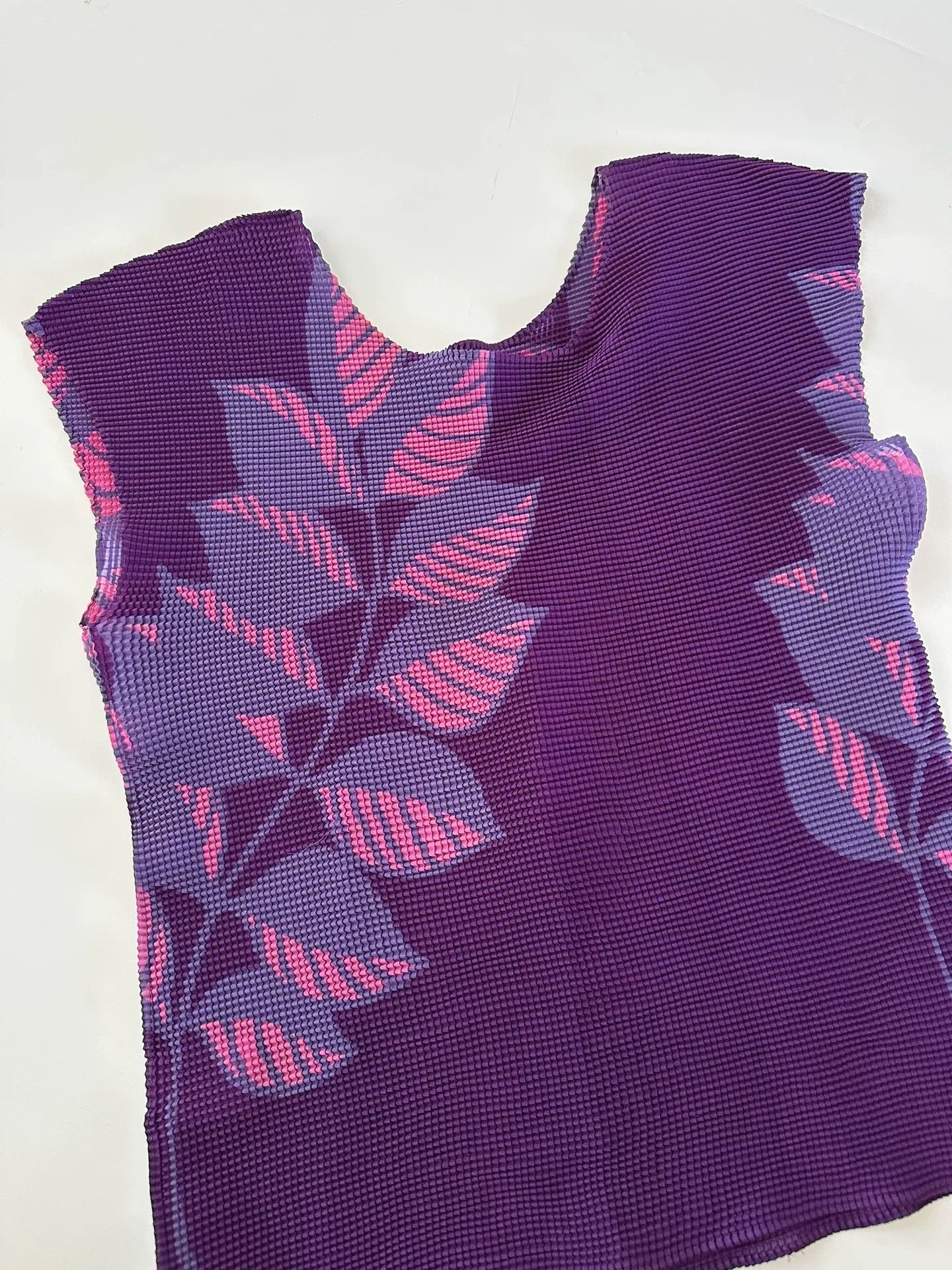 Pleats Please Issey Miyake Issey Miyake Me Line Leaf Pleated Top Size M / US 6-8 / IT 42-44 - 3 Thumbnail