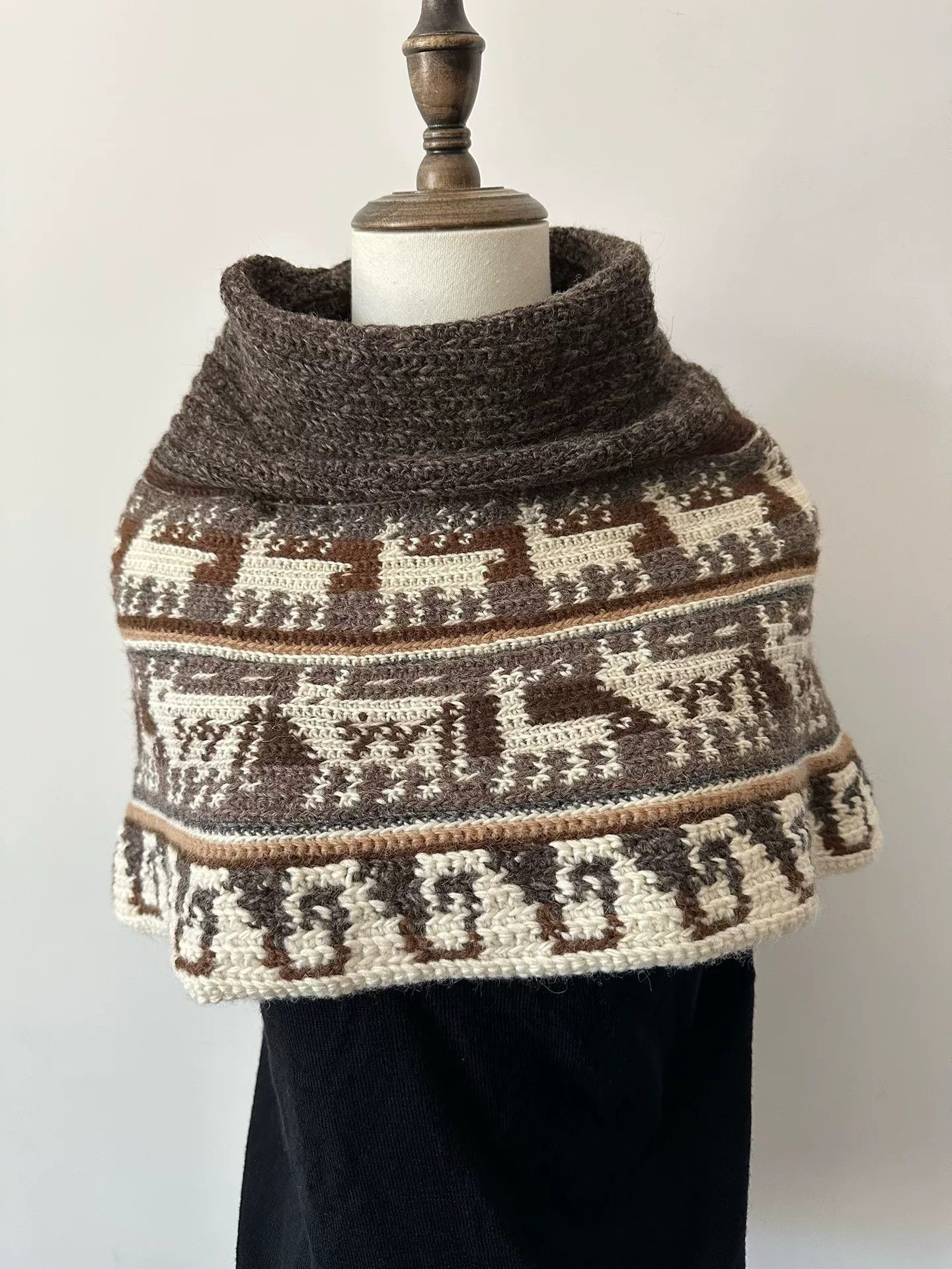 Comme des Garcons Comme des Garçons Tricot Deer Knit Cape Top Size M / US 6-8 / IT 42-44 - 6 Thumbnail