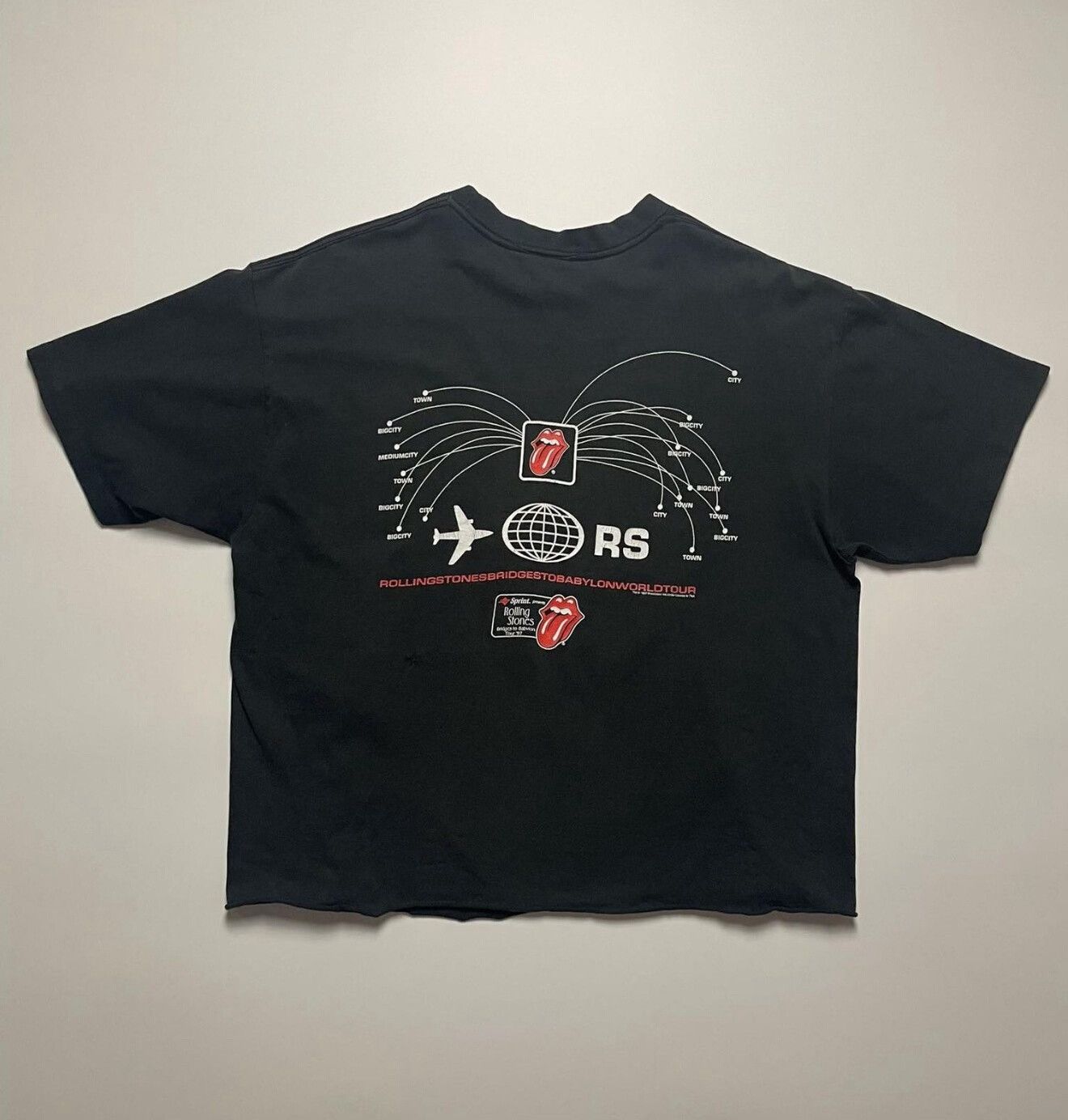 Vintage 1997 Rolling Stones Cropped Vintage Tour Tee Size M / US 6-8 / IT 42-44 - 3 Thumbnail