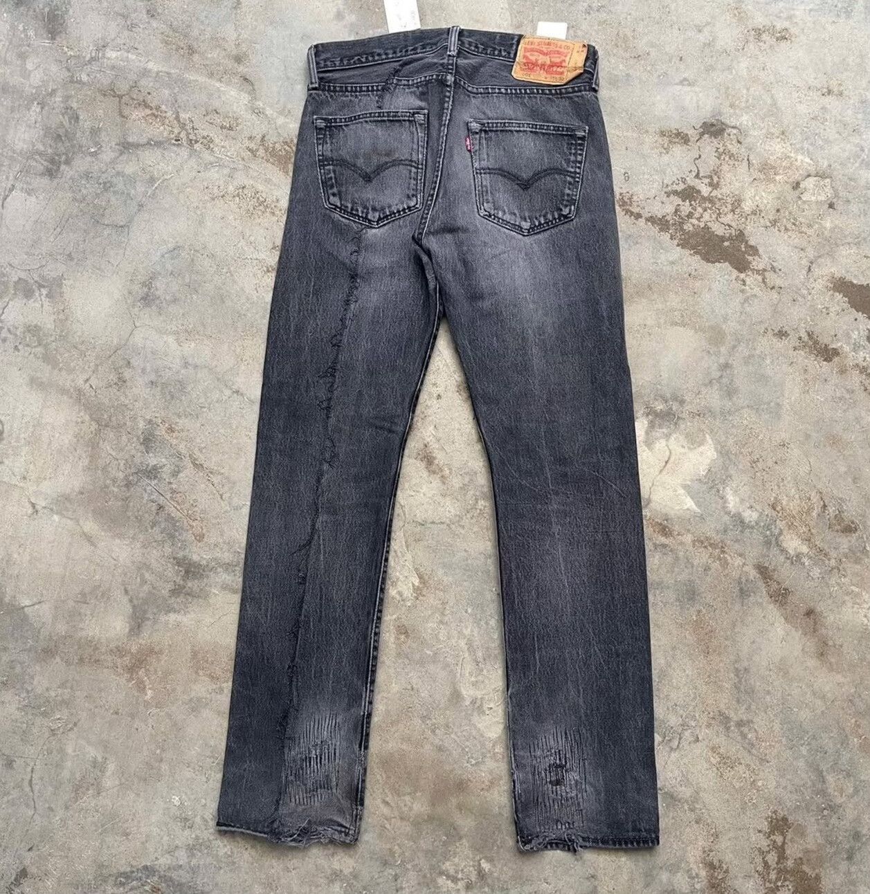 Vintage Vintage 2000s Levi's 501 Black Ripped Size US 30 / EU 46 - 3 Thumbnail