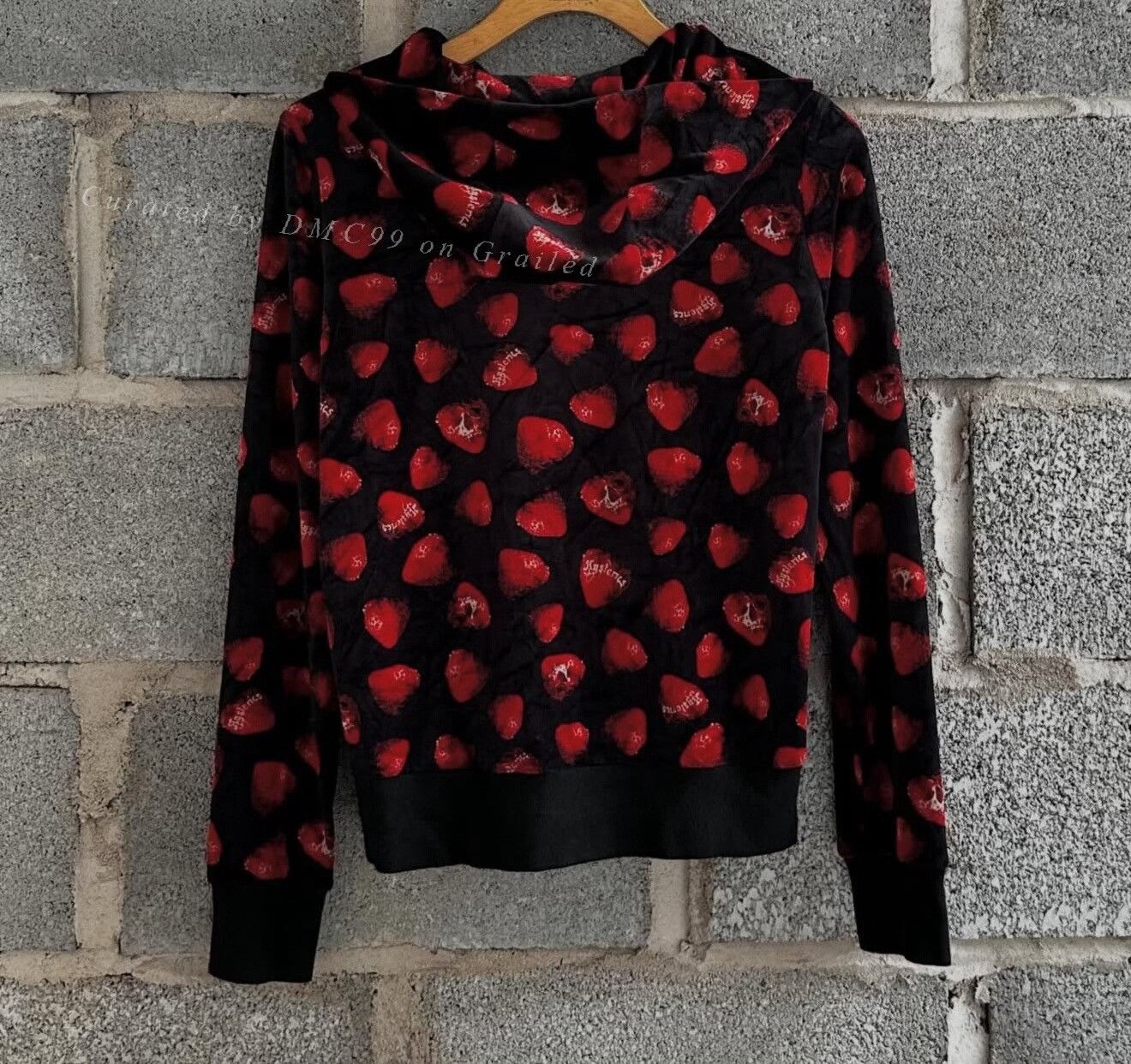 Hysteric Glamour Vintage Hysteric Glamour 2000s Strawberry Zip Hoodie Size M / US 6-8 / IT 42-44 - 3 Thumbnail