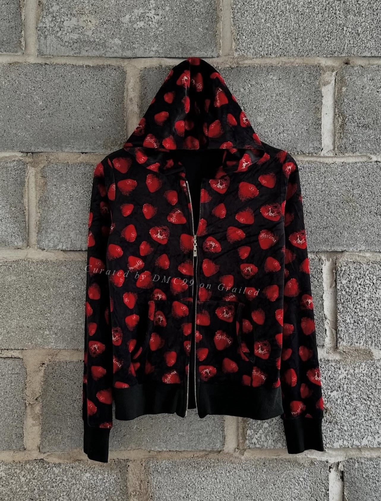 Hysteric Glamour Vintage Hysteric Glamour 2000s Strawberry Zip Hoodie Size M / US 6-8 / IT 42-44 - 2 Thumbnail