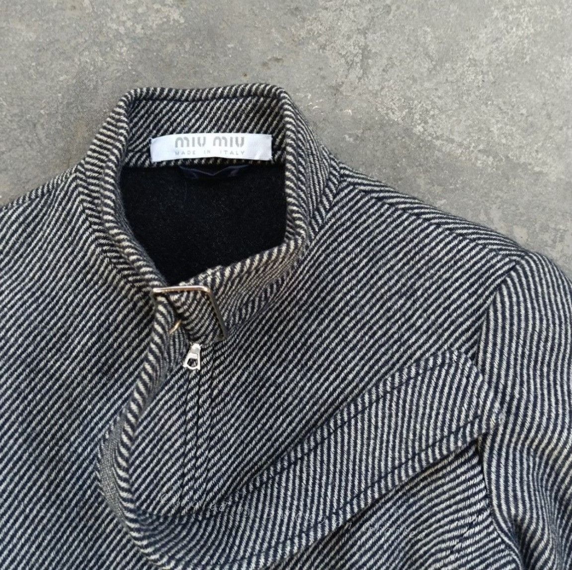 Miu Miu 1990s Miumiu Belted Wool Grey Jacket Size M / US 6-8 / IT 42-44 - 6 Thumbnail
