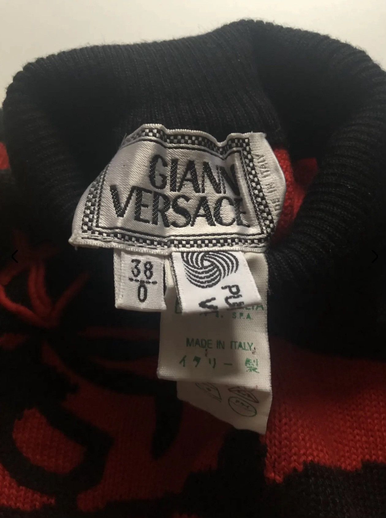 Versace Vintage 1980s-1990s Versace Knit Vest Size M / US 6-8 / IT 42-44 - 6 Thumbnail