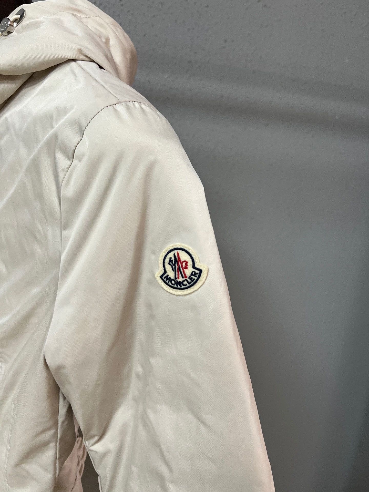 Moncler Moncler Hendaye Down Jacket Size S / US 4 / IT 40 - 3 Thumbnail