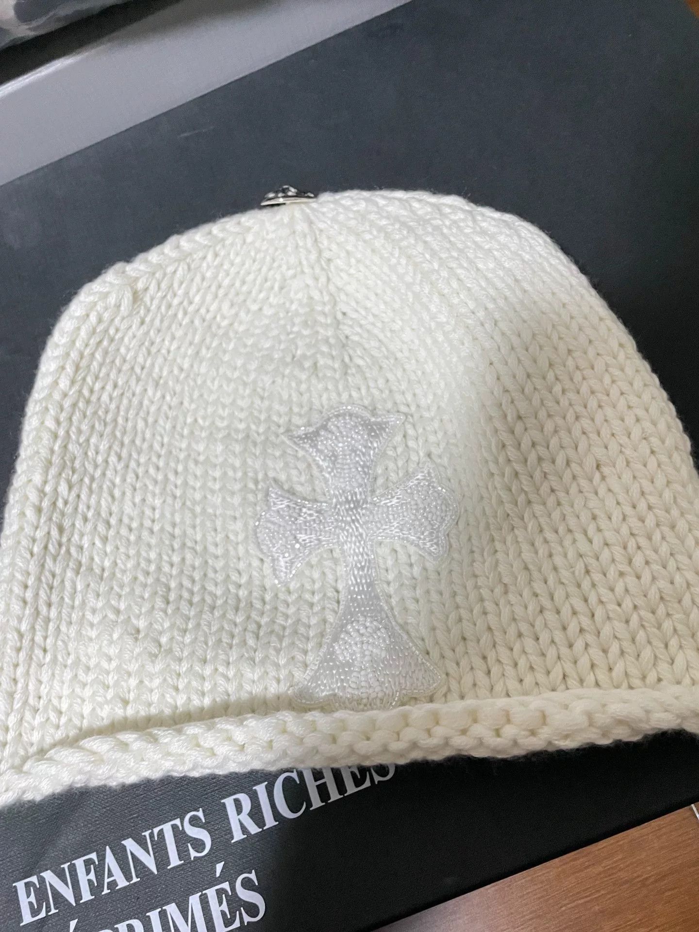 Chrome Hearts White Knit Beanie with Embroidered Cross Size ONE SIZE - 5 Thumbnail