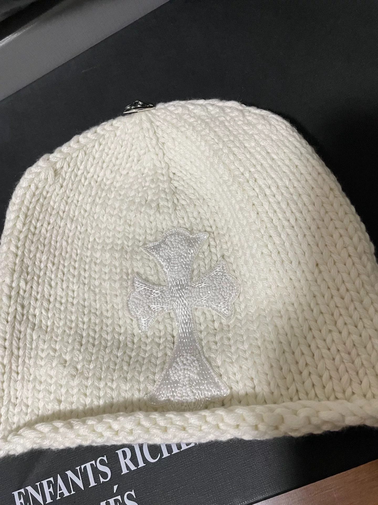 Chrome Hearts White Knit Beanie with Embroidered Cross Size ONE SIZE - 3 Thumbnail