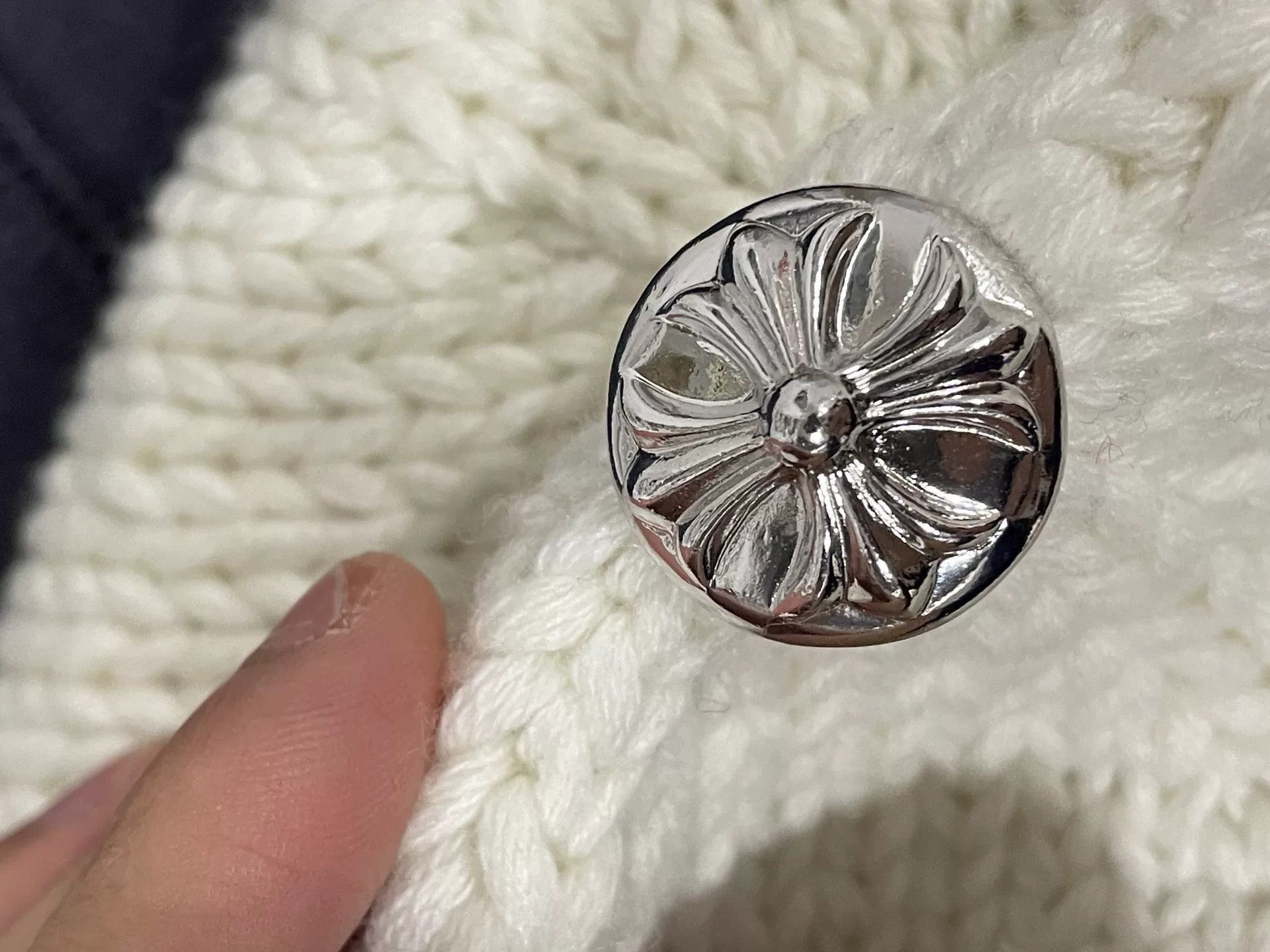 Chrome Hearts White Knit Beanie with Embroidered Cross Size ONE SIZE - 6 Thumbnail