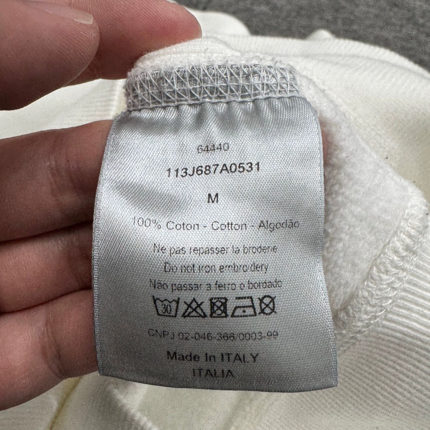 Dior Floral Embroidered Sweatshirt in White Size US M / EU 48-50 / 2 - 3 Thumbnail