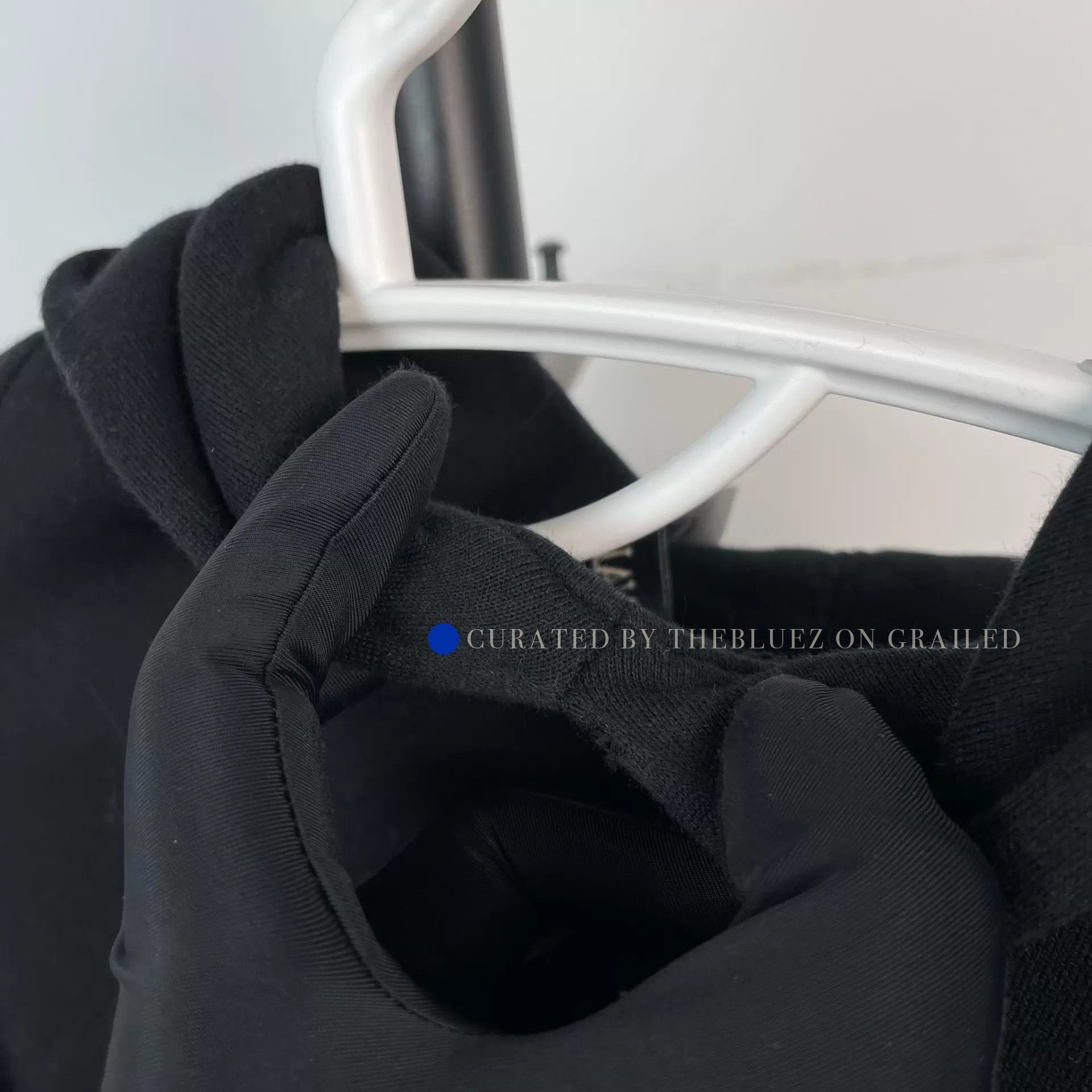 Valentino Classic Black Sweatshirt in XS Size US XS / EU 42 / 0 - 6 Thumbnail