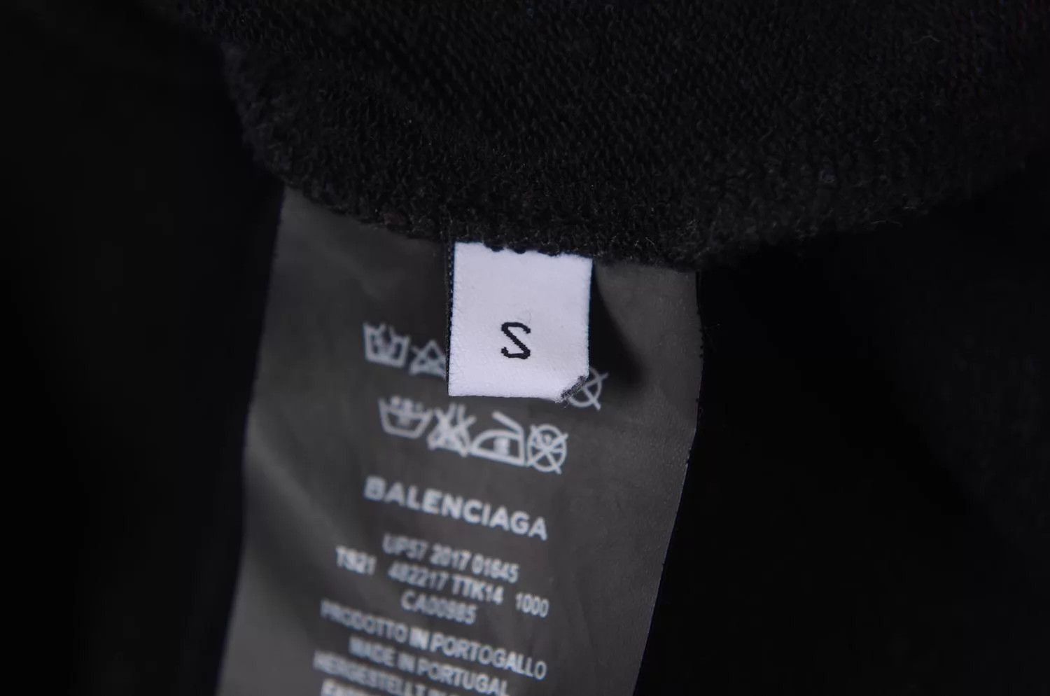 Balenciaga Classic Black Hoodie in Size S Size US S / EU 44-46 / 1 - 4 Thumbnail