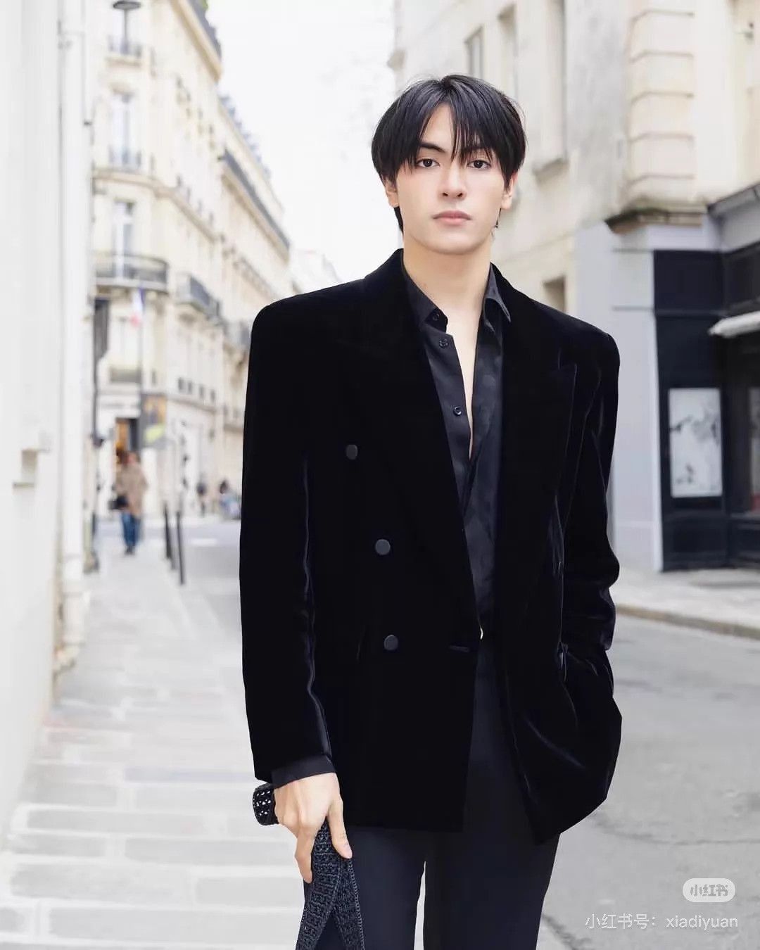Saint Laurent Paris Velvet Double Breasted Blazer Size US M / EU 48-50 / 2 - 8 Thumbnail