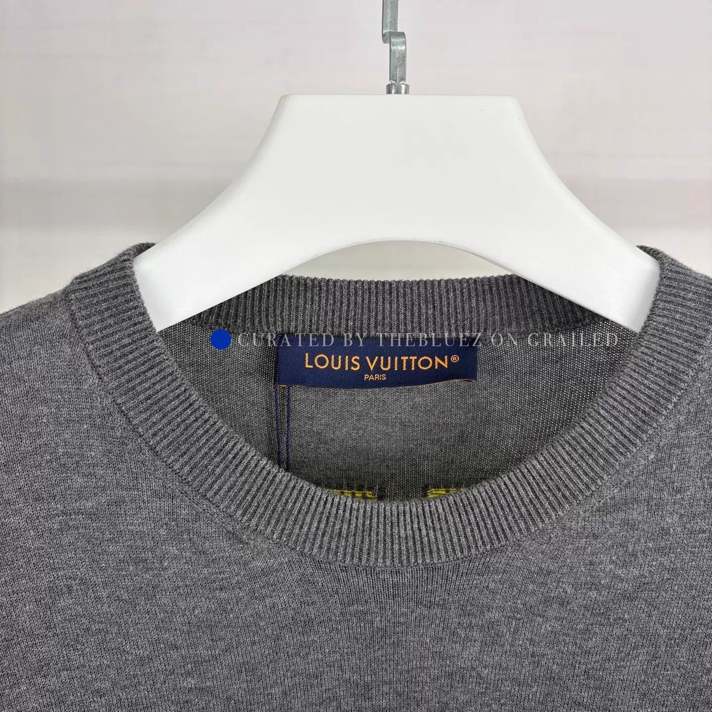 Louis Vuitton LV Dog Beaded Logo Knit Tee Size US S / EU 44-46 / 1 - 3 Thumbnail