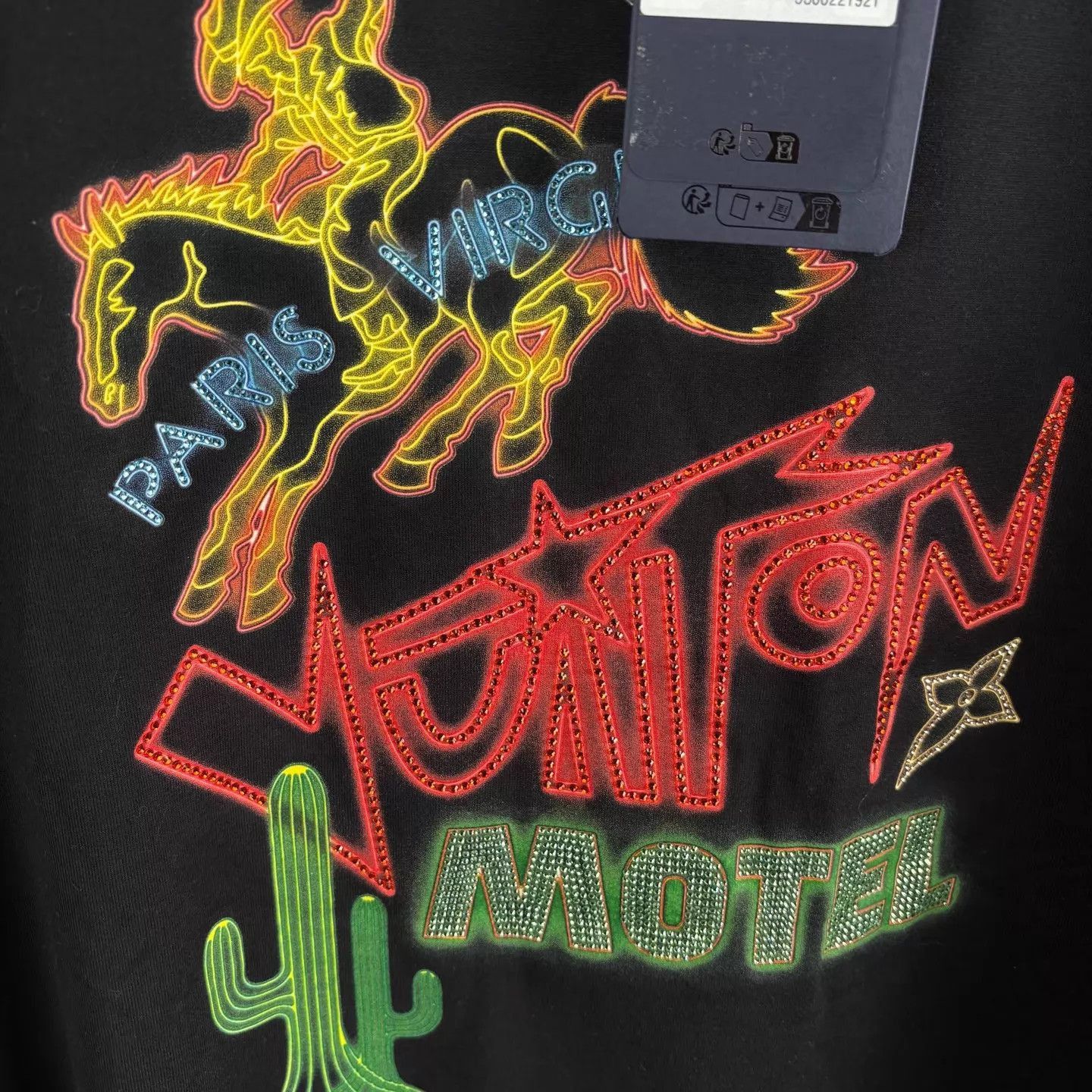 Louis Vuitton Neon Rhinestone Short Sleeve Tee in Black Size US L / EU 52-54 / 3 - 2 Thumbnail