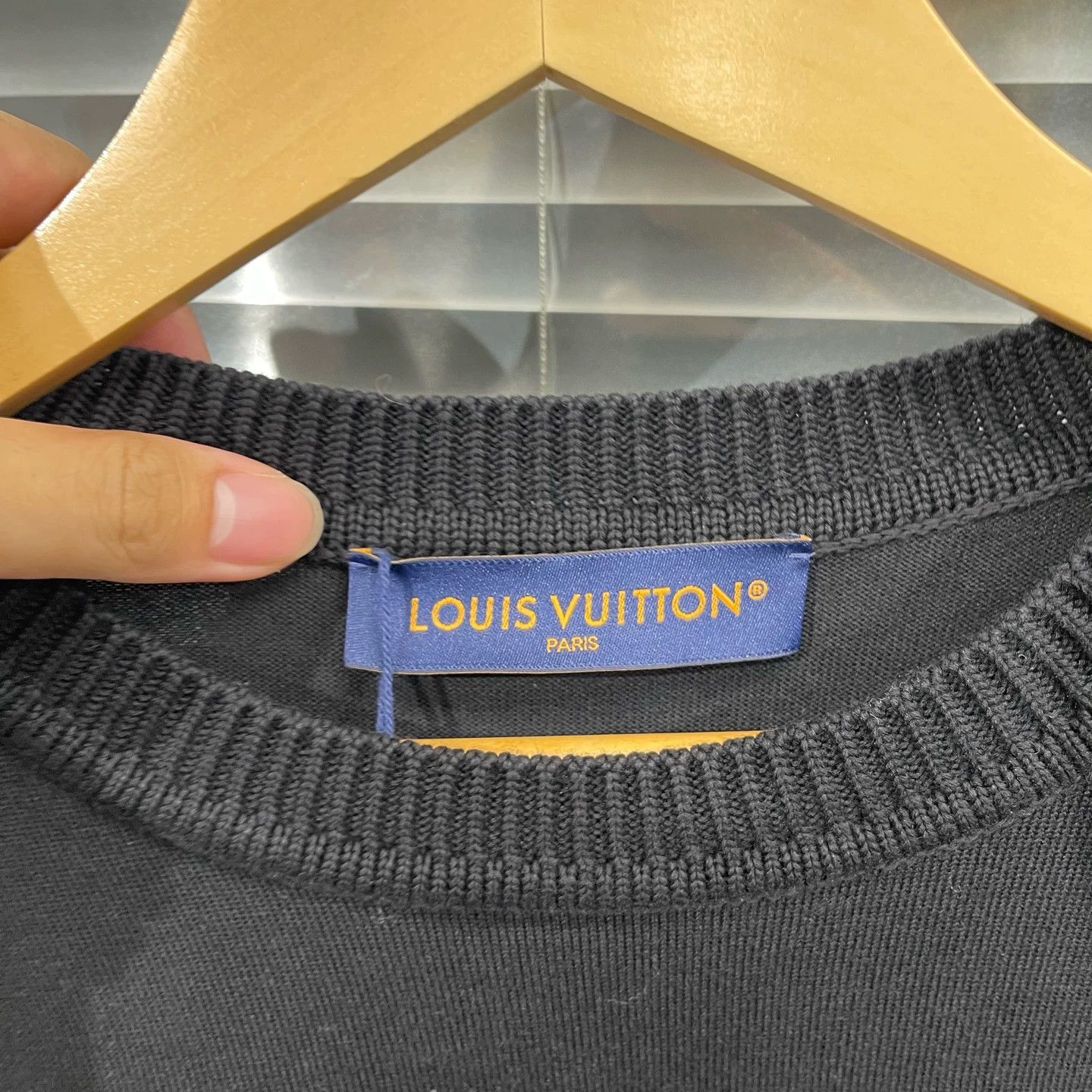 Louis Vuitton Black Short Sleeve Knit Sweater in XL Size US XL / EU 56 / 4 - 3 Thumbnail