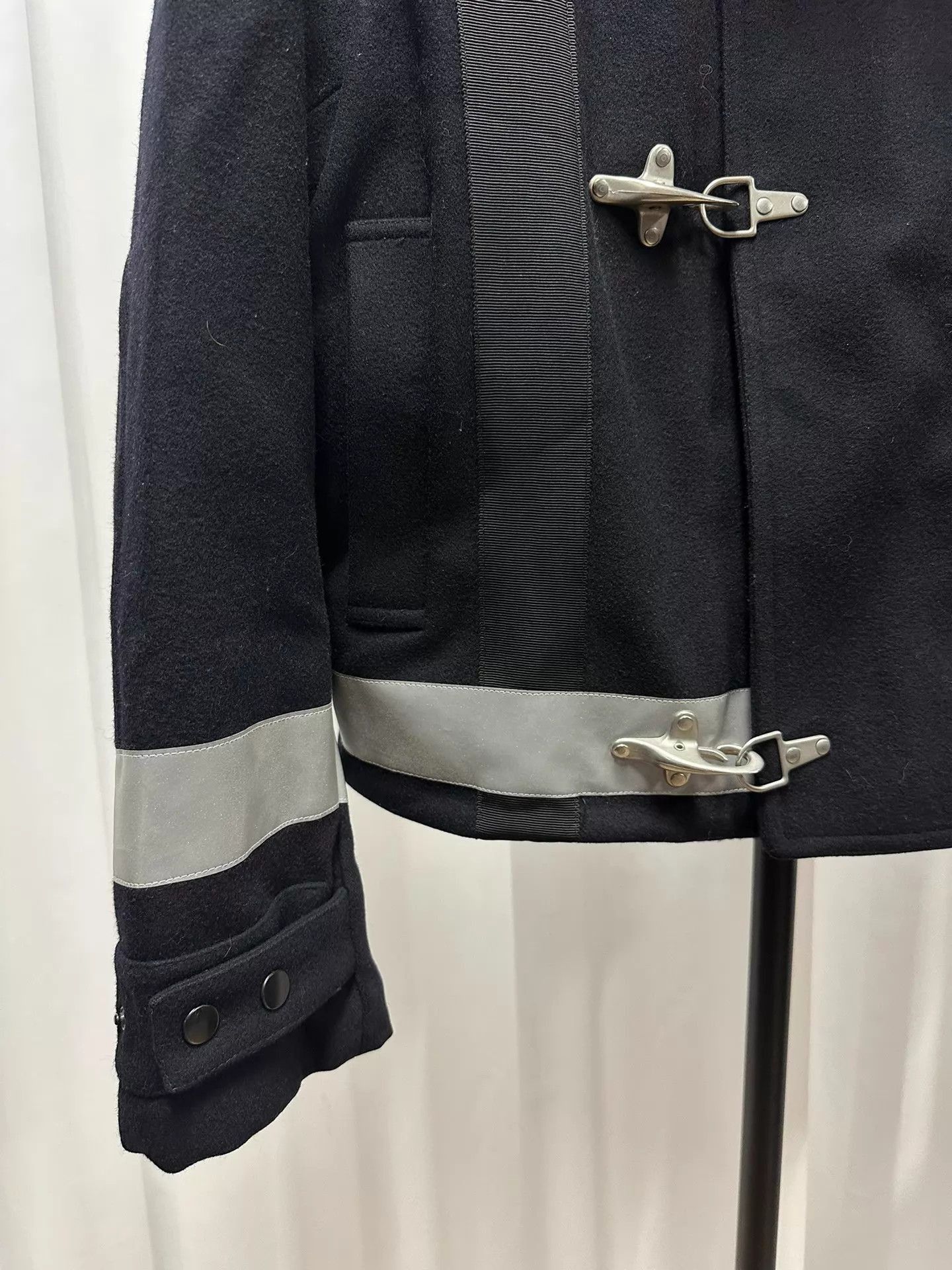 Dries Van Noten Wool Jacket with Unique Buckle Details Size US L / EU 52-54 / 3 - 3 Thumbnail