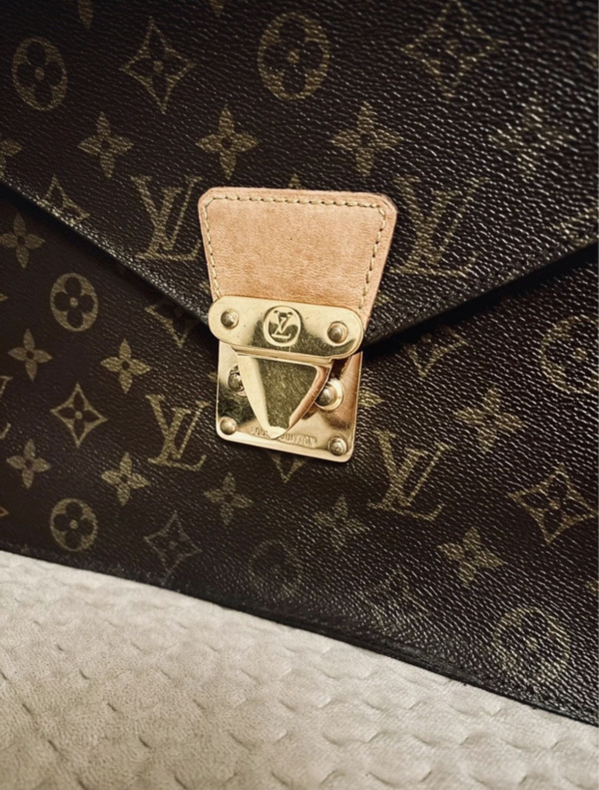 Louis Vuitton Louis Vuitton Portodocument Senator Computer Bag Size ONE SIZE - 4 Thumbnail