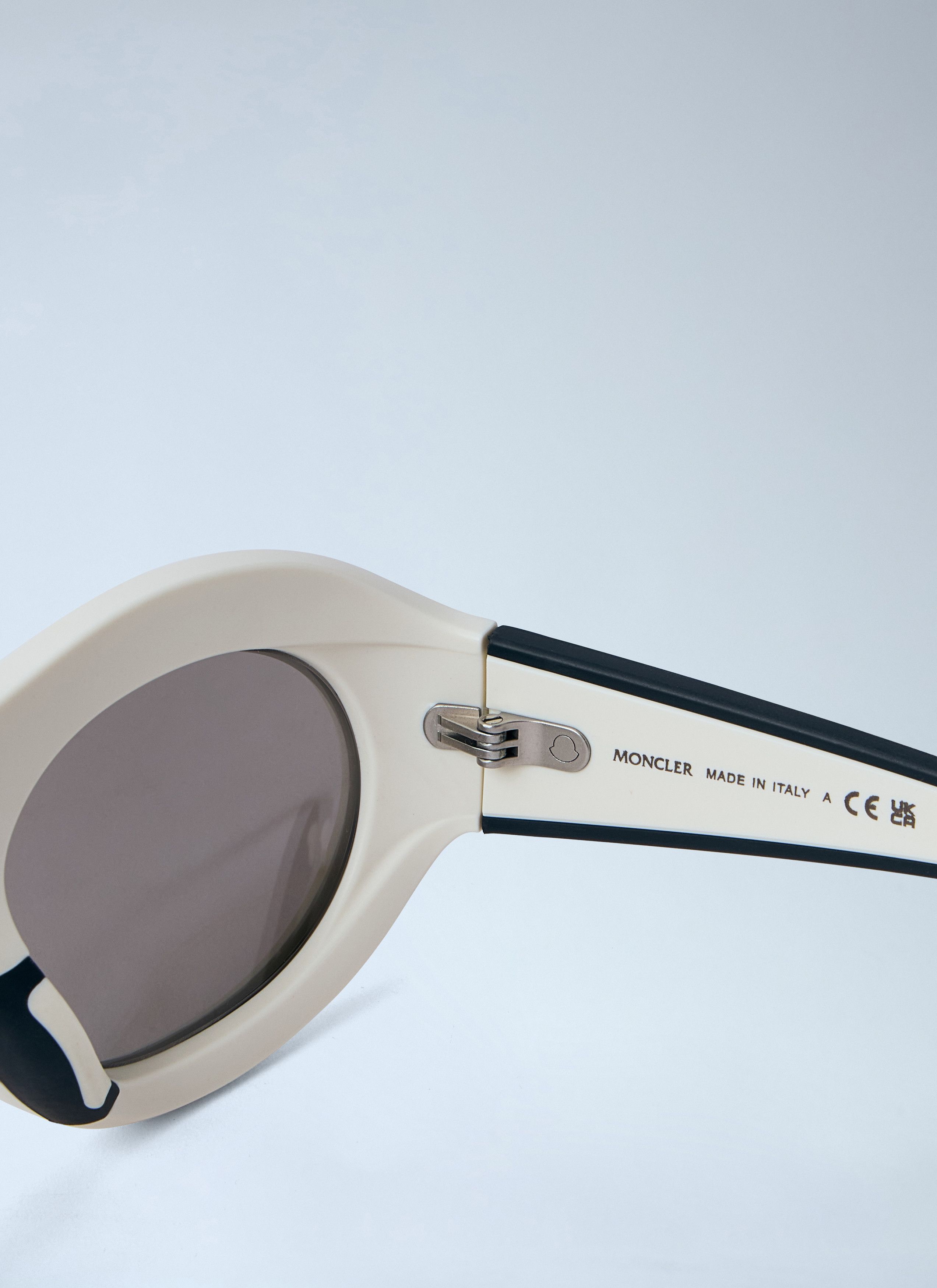Moncler Oval Frame Sunglasses Size ONE SIZE - 5 Thumbnail