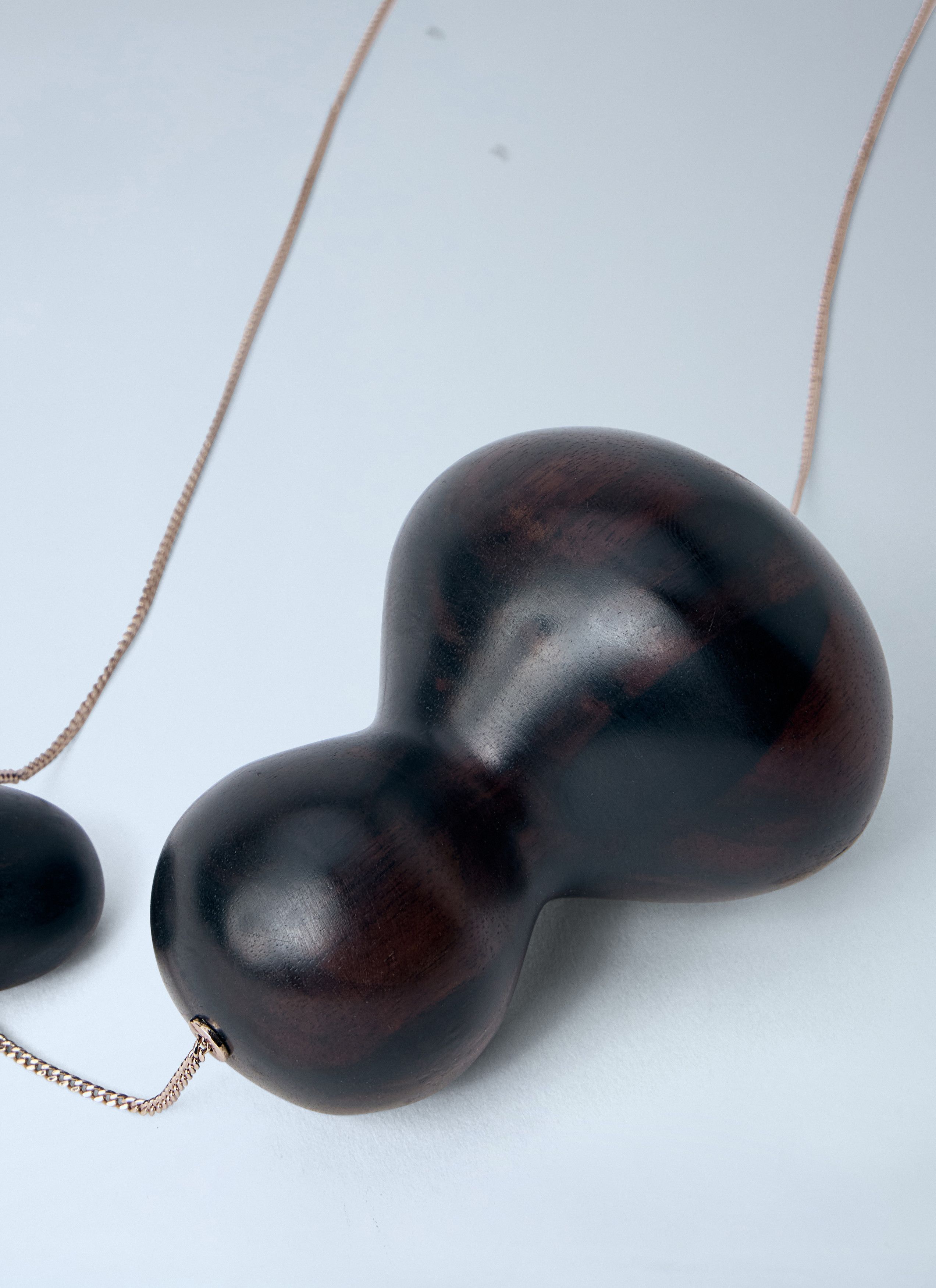 Max Mara Sculptural Wood Pendant Necklace Size ONE SIZE - 2 Thumbnail