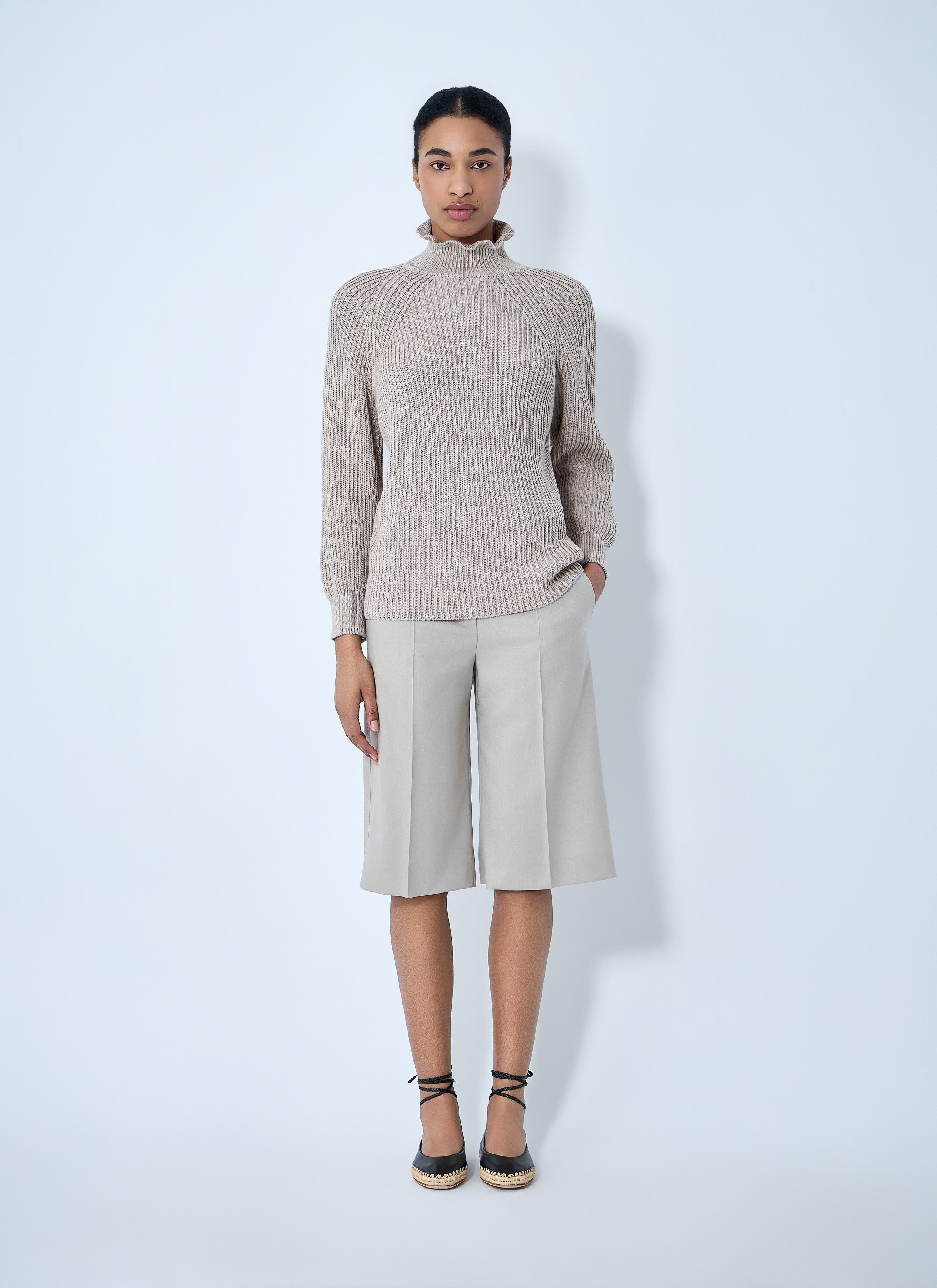 Max Mara Ribbed Knit High Neck Sweater Size L / US 10 / IT 46 - 2 Thumbnail