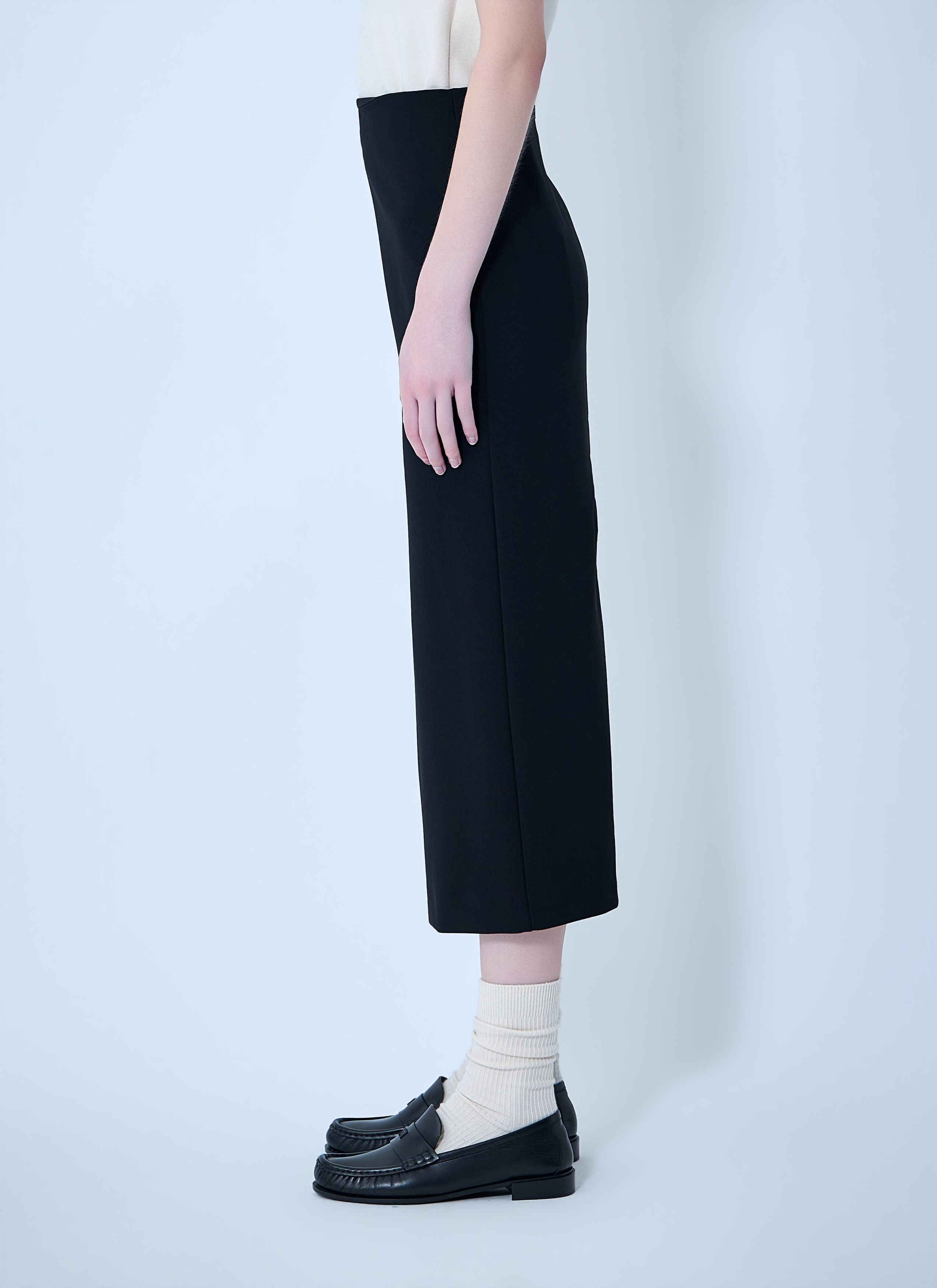 Max Mara Compact Crêpe Jersey Midi Skirt Size 28" / US 6 / IT 42 - 3 Thumbnail