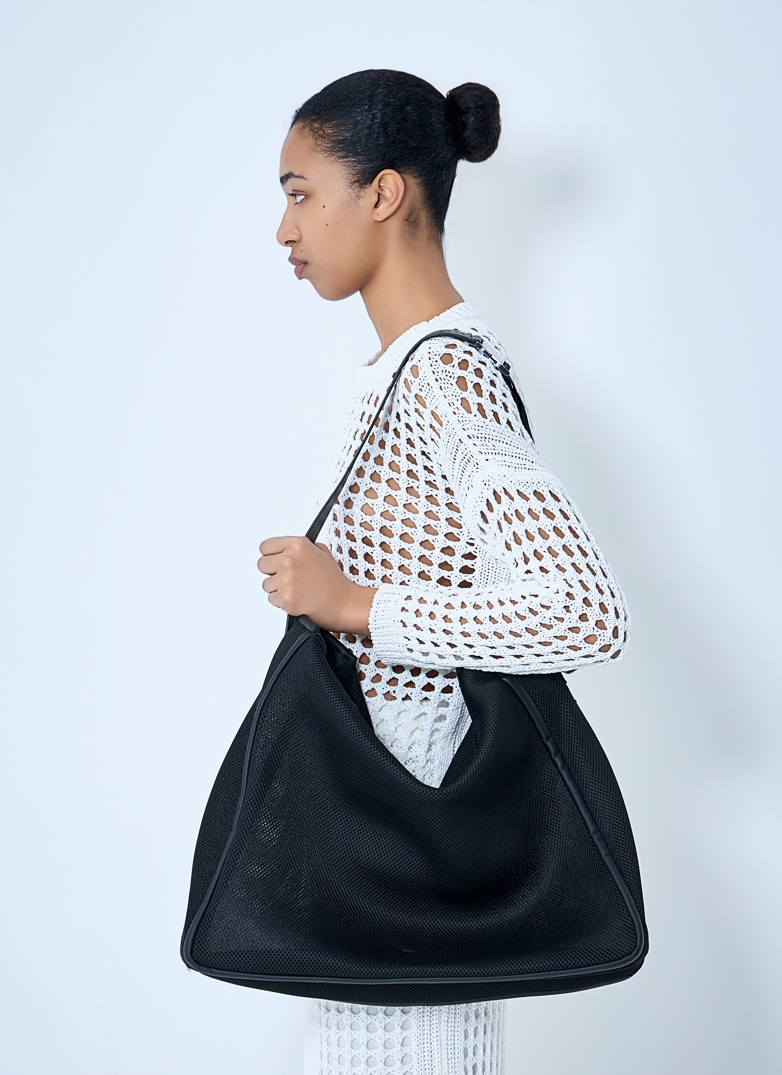 Max Mara Large Mesh Shoulder Bag Size ONE SIZE - 5 Thumbnail