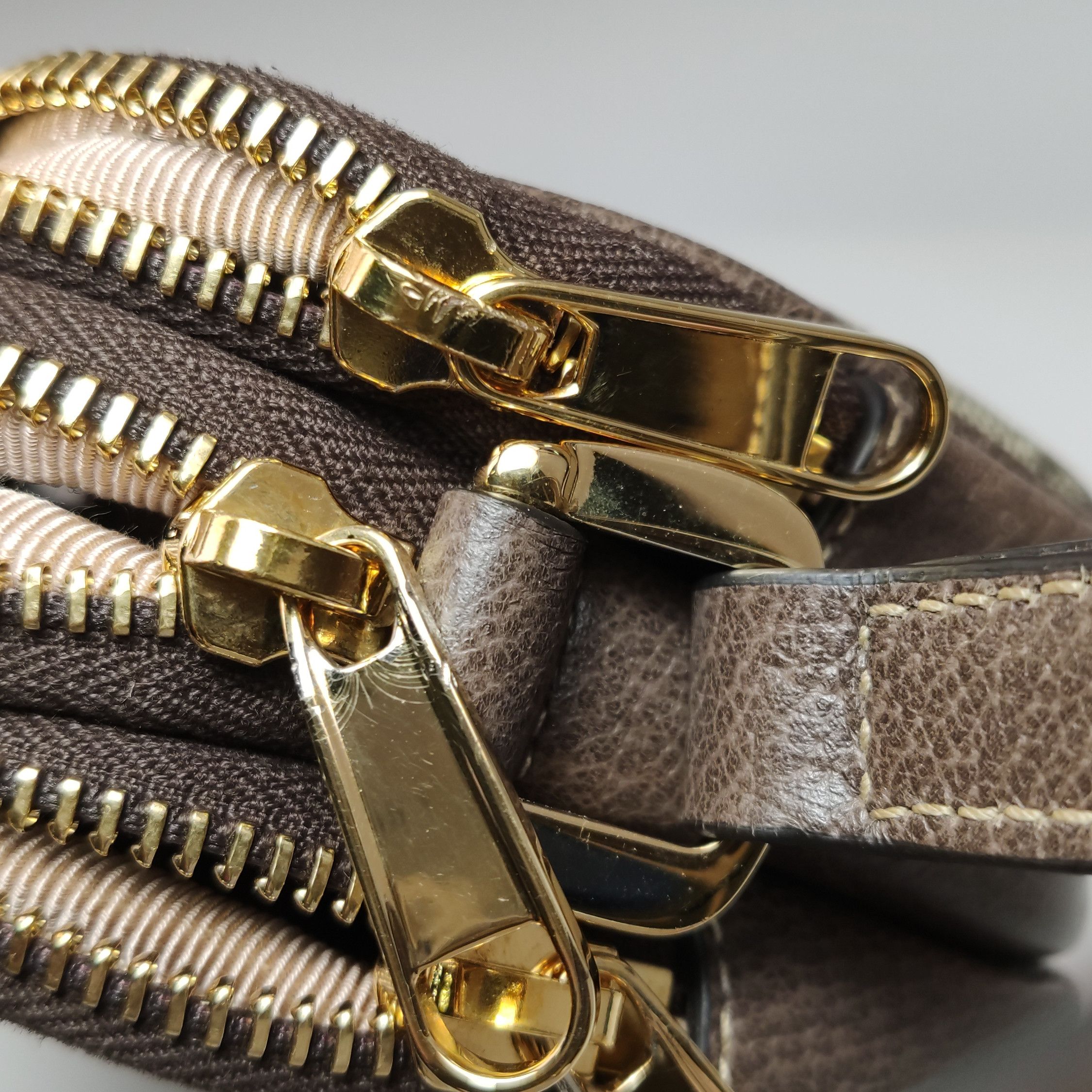 Gucci Gucci Women os Crossbody Bags Size ONE SIZE - 10 Thumbnail