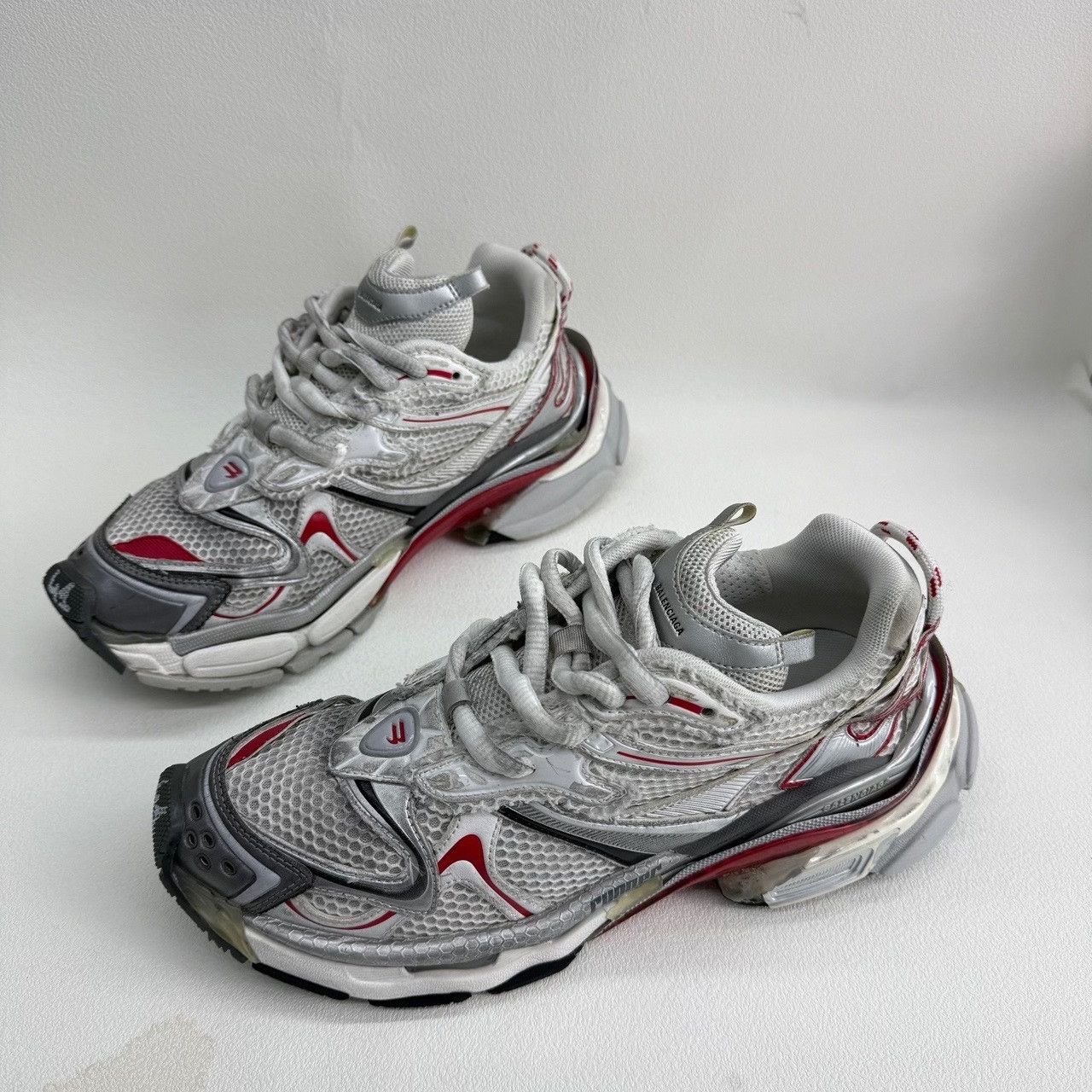 Balenciaga Balenciaga Silver Runner Sneakers Size 8 Size US 8 / EU 41 - 2 Thumbnail