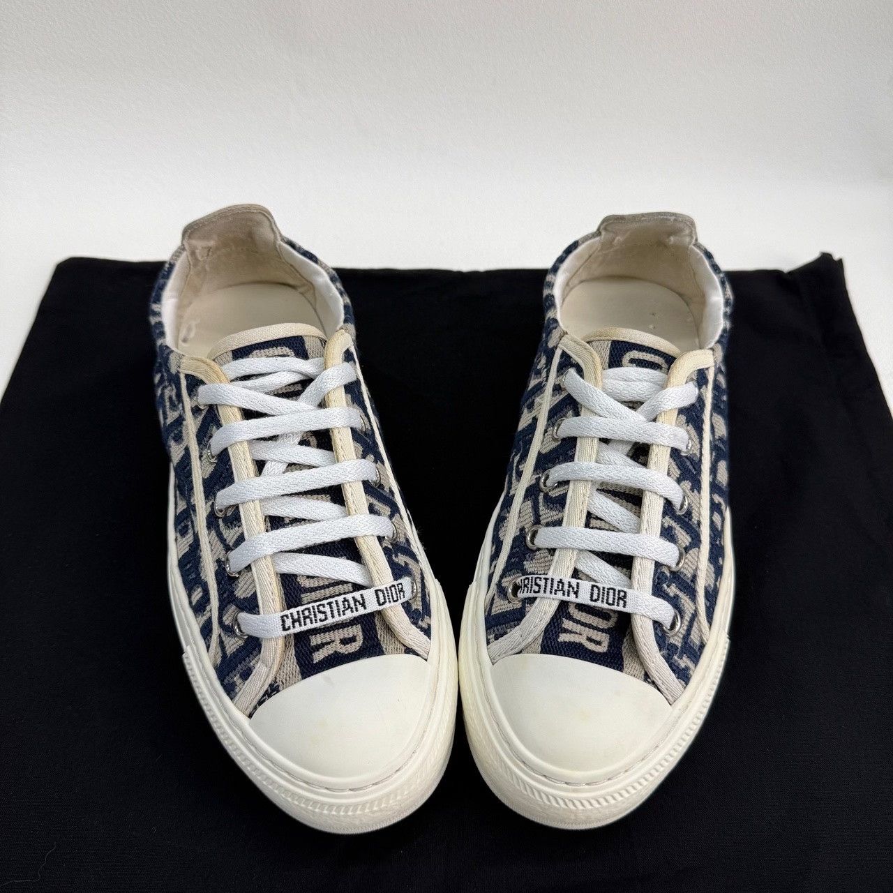 Dior Dior Walk'n'Dior Oblique Low-Top Sneakers Size 35.5 Size US 5.5 / IT 35.5 - 10 Thumbnail