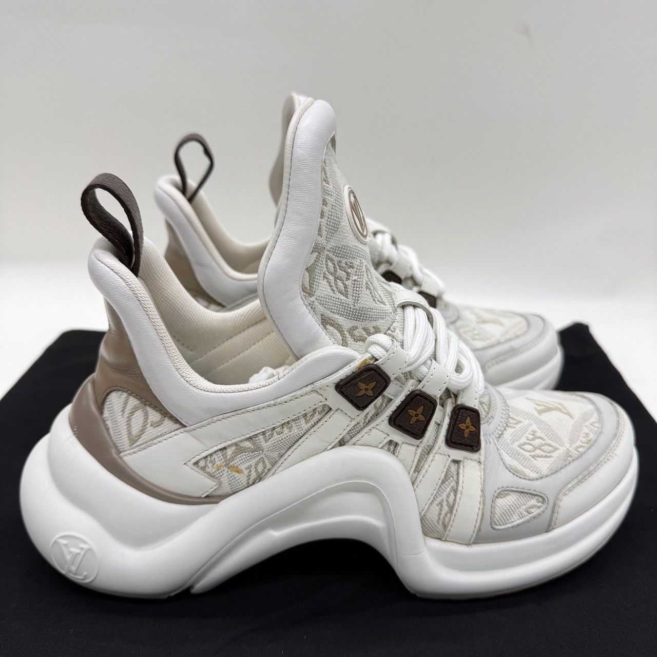 Louis Vuitton Louis Vuitton Archlight Sneaker Size 36 Size US 6 / IT 36 - 5 Thumbnail