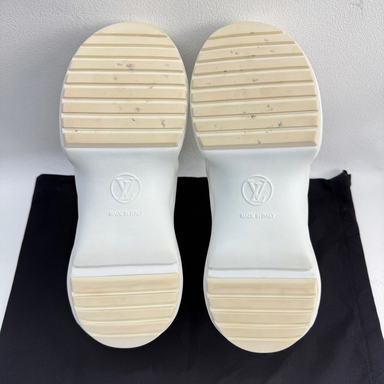 Louis Vuitton Louis Vuitton Archlight Sneaker Size 36 Size US 6 / IT 36 - 6 Thumbnail