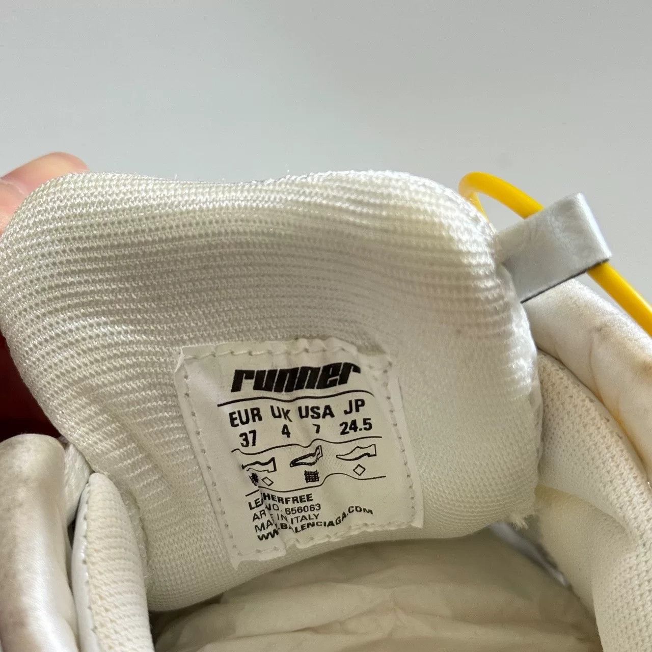 Balenciaga Balenciaga Runner Sneakers Size 37 Size US 7 / IT 37 - 7 Thumbnail