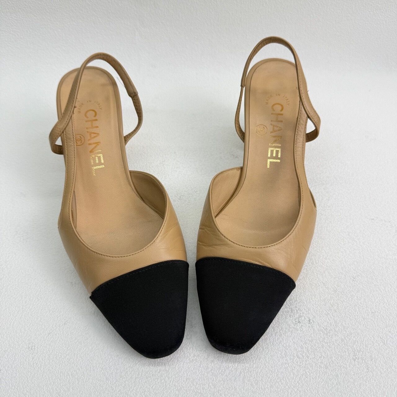 Chanel Chanel Beige Black Cap-Toe Slingback Heels Size 36 Size US 6 / IT 36 - 10 Thumbnail