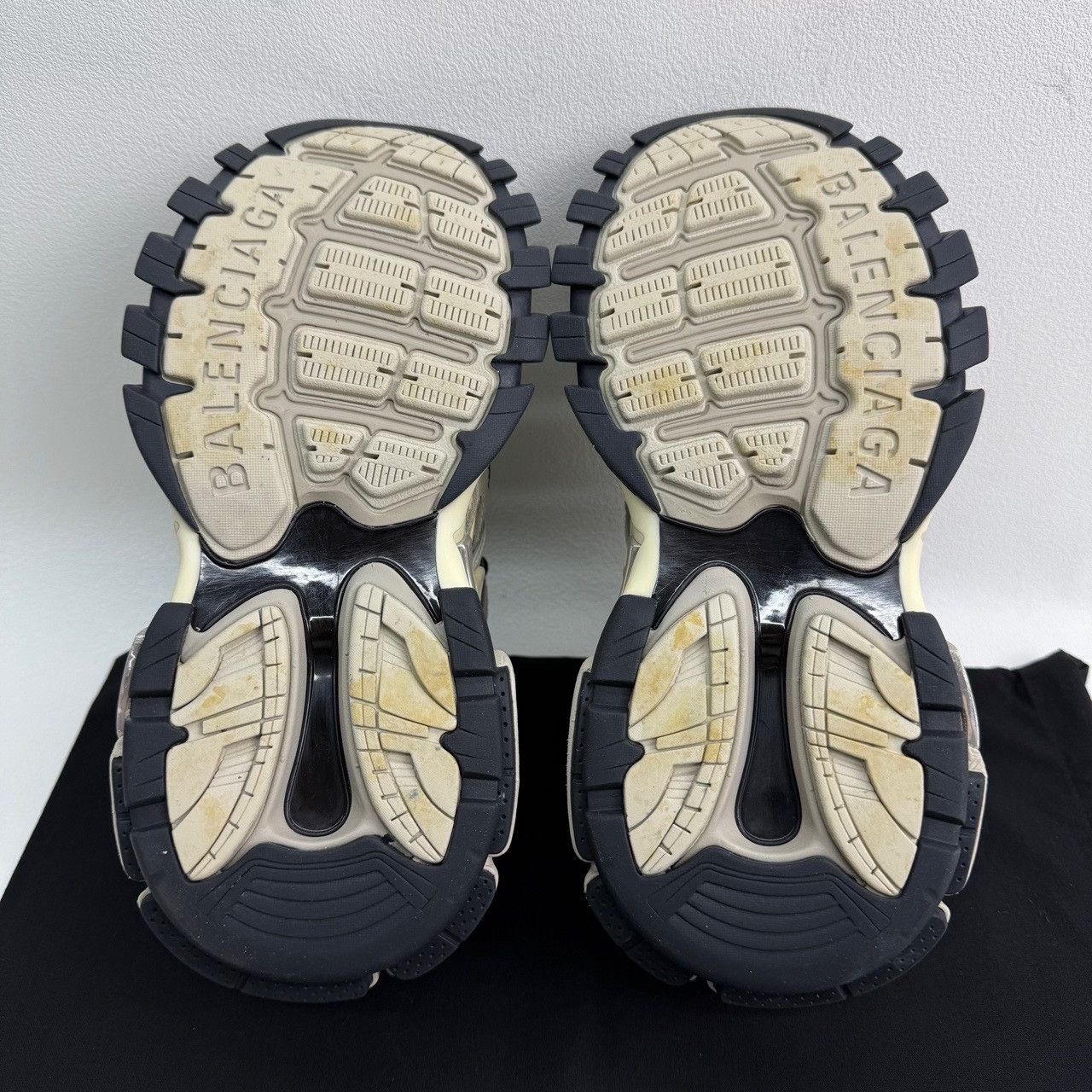 Balenciaga Balenciaga Track 2.0 Sneakers Size 36 Size US 6 / IT 36 - 8 Thumbnail