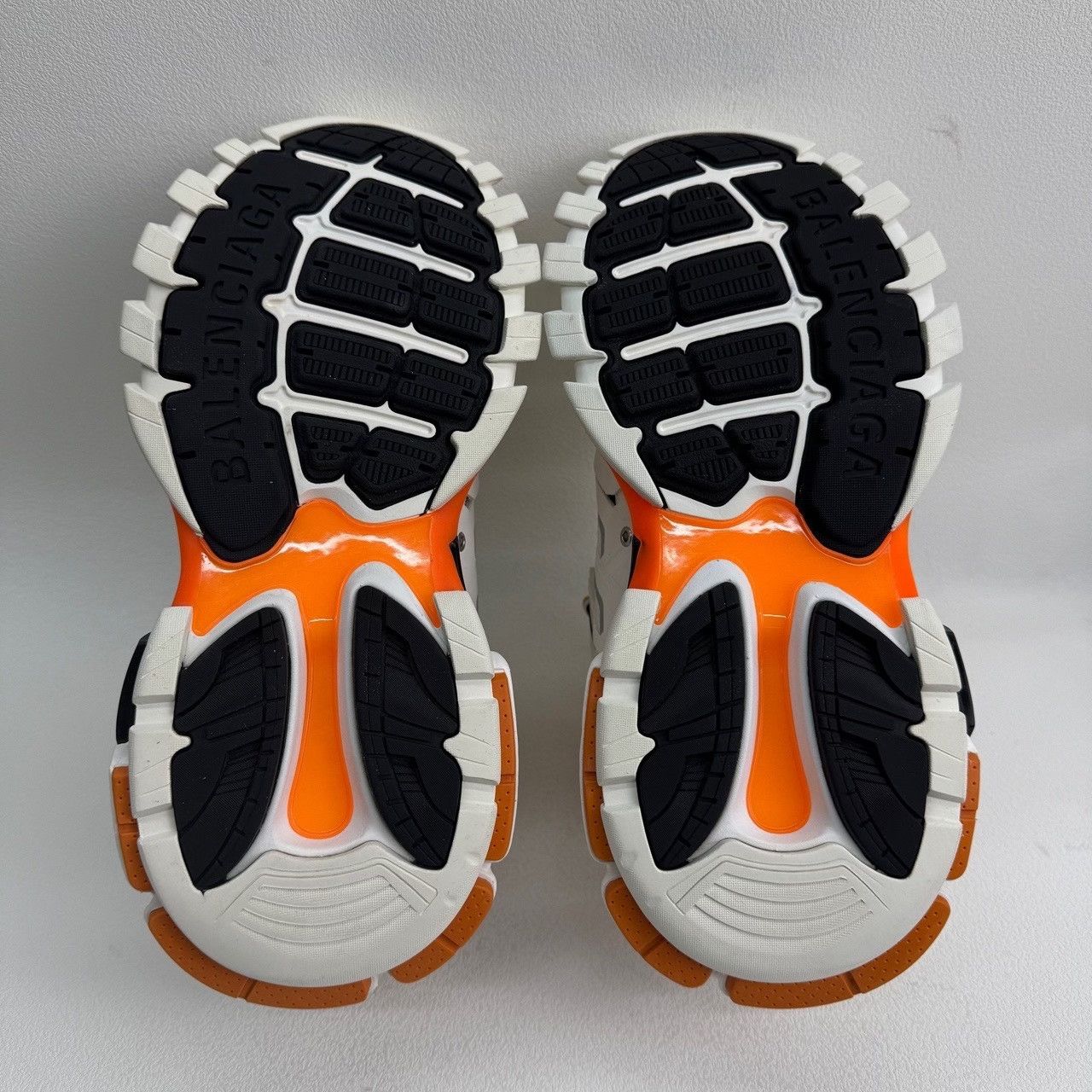 Balenciaga Balenciaga Track White Orange Sneakers Size 7 Size US 7 / EU 40 - 7 Thumbnail