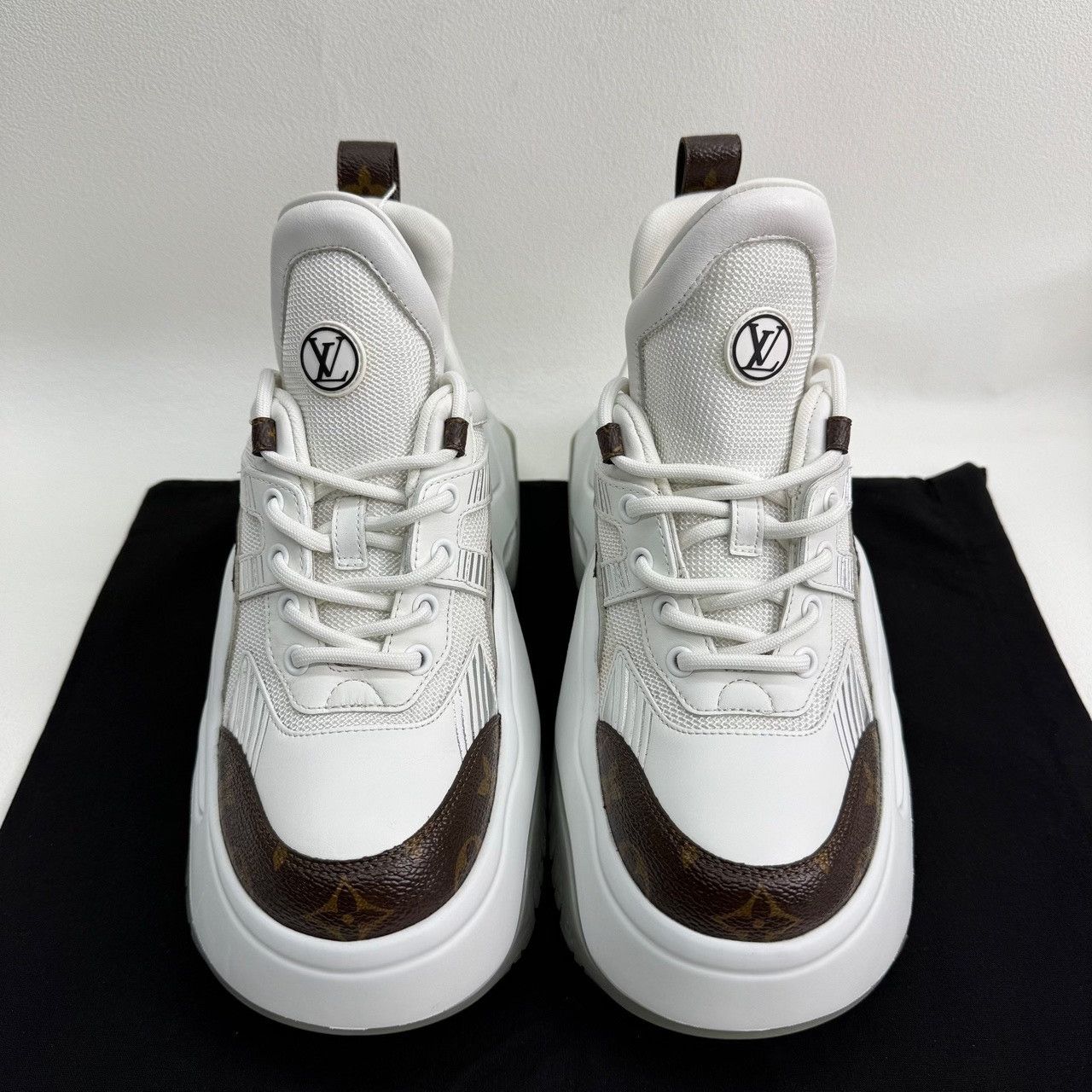 Louis Vuitton Louis Vuitton Monogram Archlight Sneakers 37.5 Size US 7.5 / IT 37.5 - 3 Thumbnail
