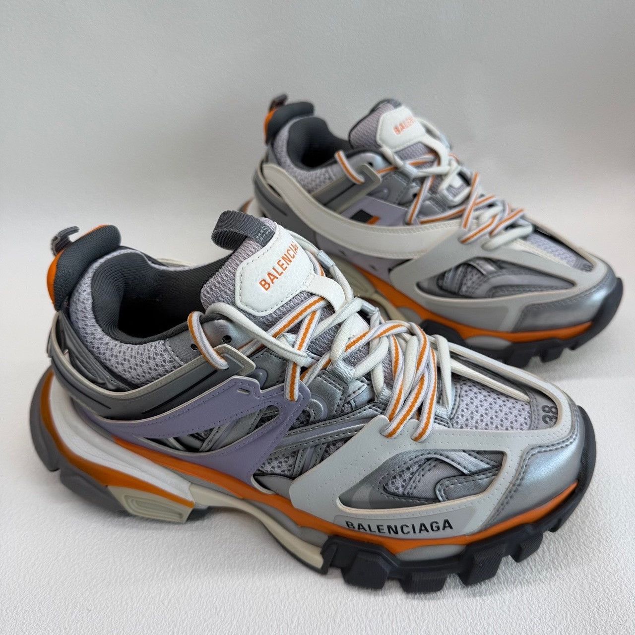 Balenciaga Balenciaga Track Sneakers Size 38 Size US 8 / IT 38 - 4 Thumbnail