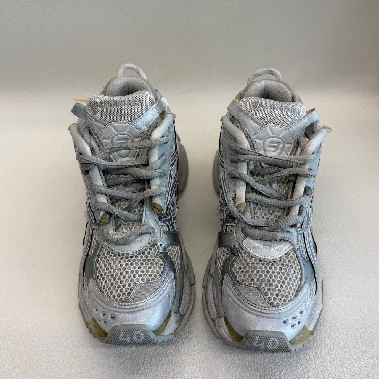 Balenciaga Balenciaga Runner Silver Sneakers Size 7 Size US 7 / EU 40 - 3 Thumbnail