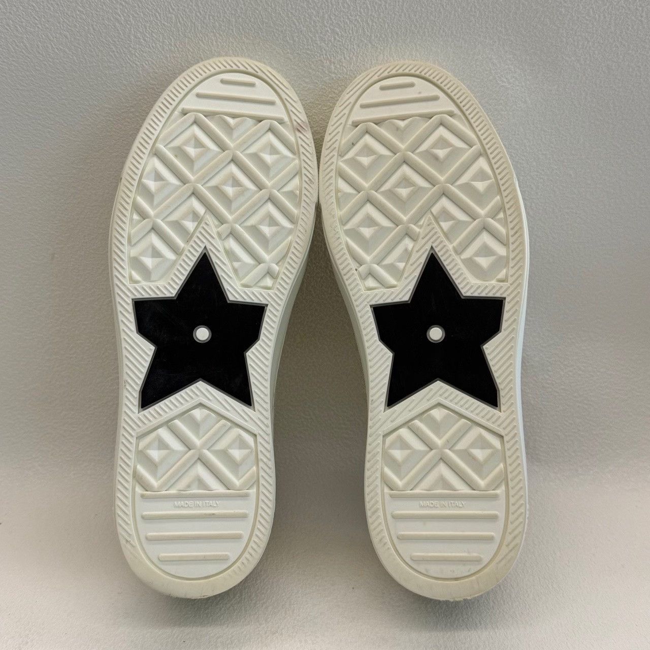 Dior Dior Gold Embroidery Low-Top Sneakers Size 37 Size US 7 / IT 37 - 6 Thumbnail