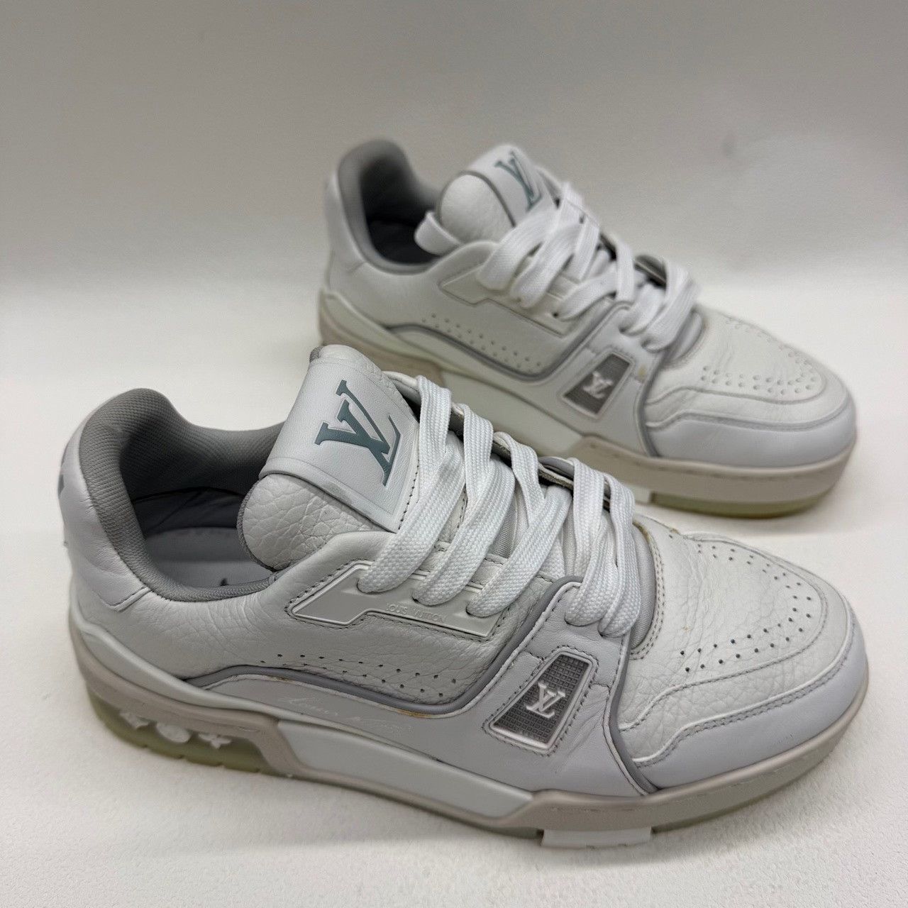 Louis Vuitton Louis Vuitton Trainer Low-Top Sneakers Size 36 Size US 6 / IT 36 - 4 Thumbnail